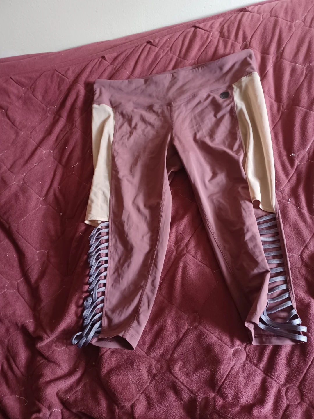 Active Life Cropped Leggings with Lattice Detail - Rose Mauve - photo 3