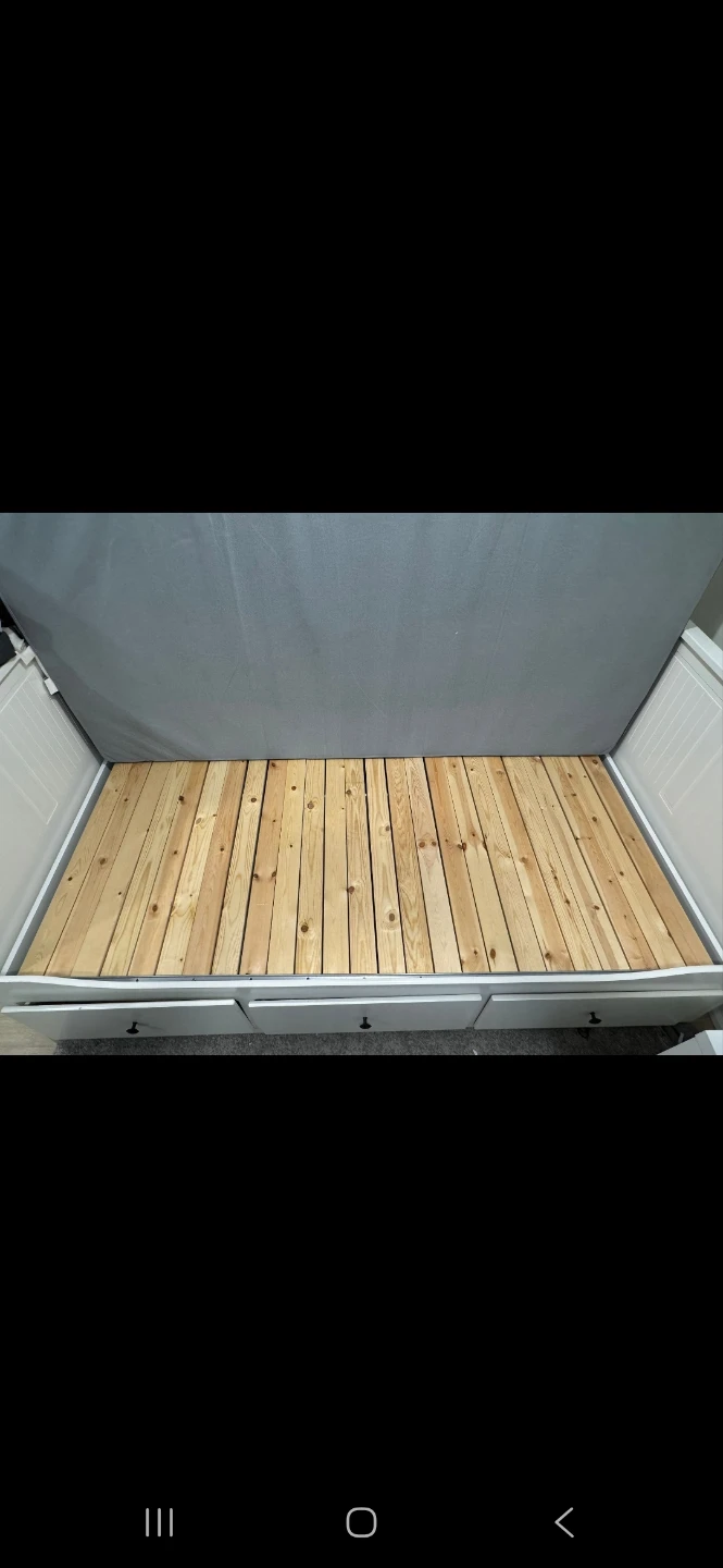 White Daybed with Storage Drawers and Mattress - photo 4