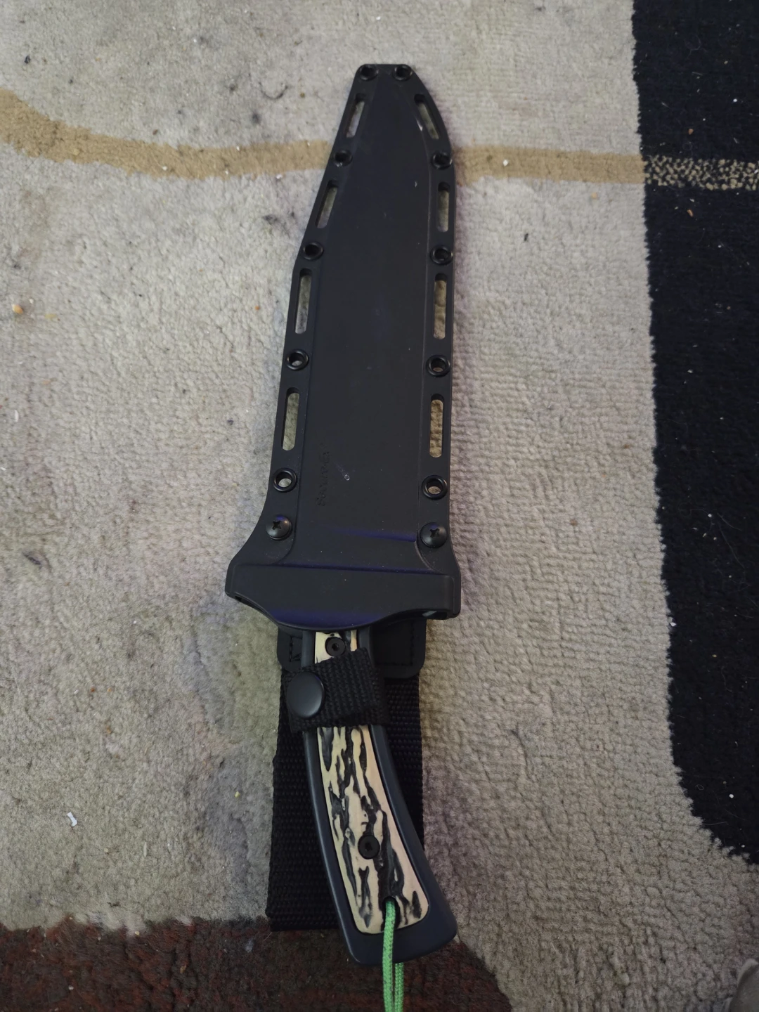 Cold Steel Bowie Knife