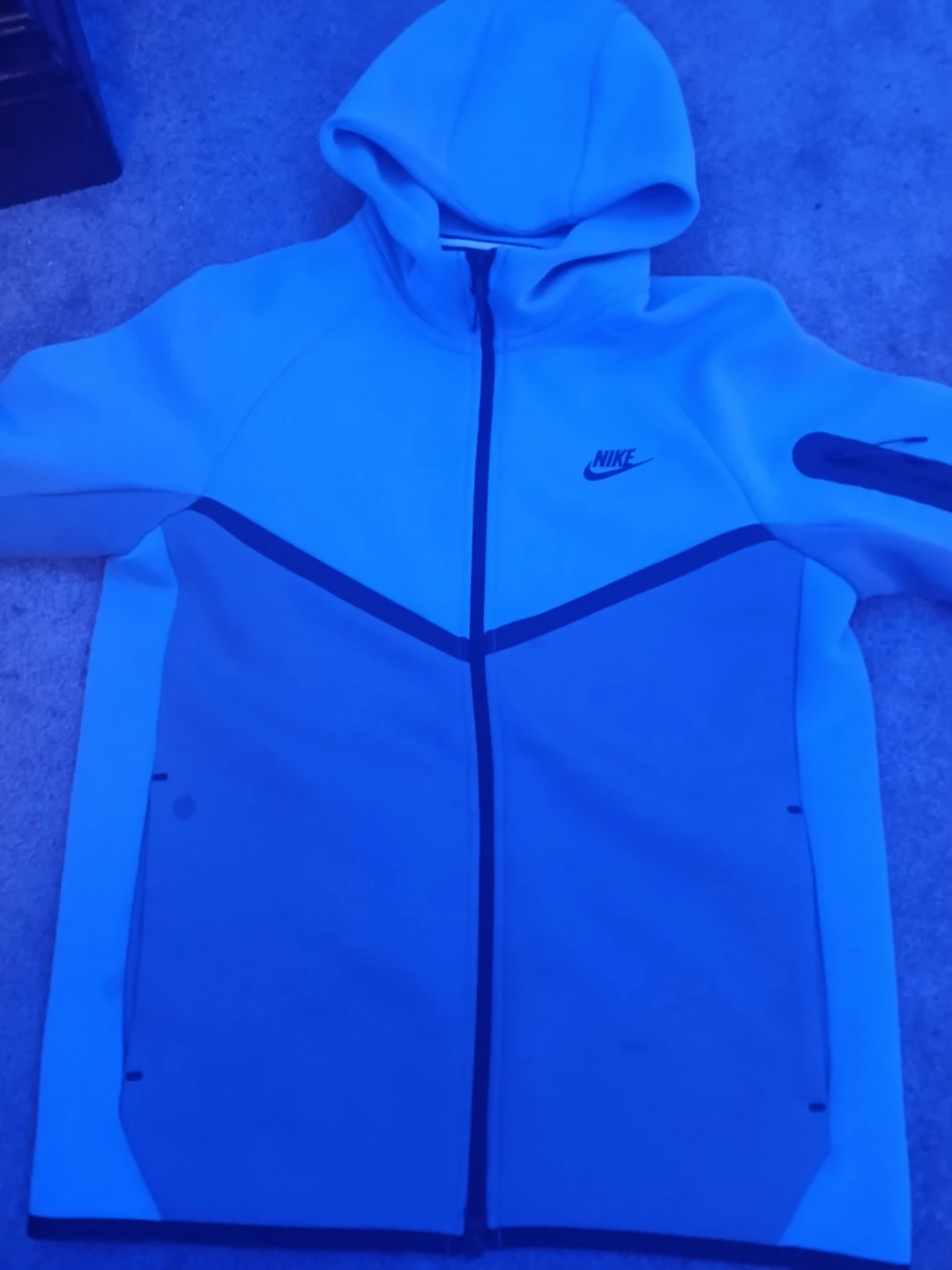 Size small nike tech-blue and grey