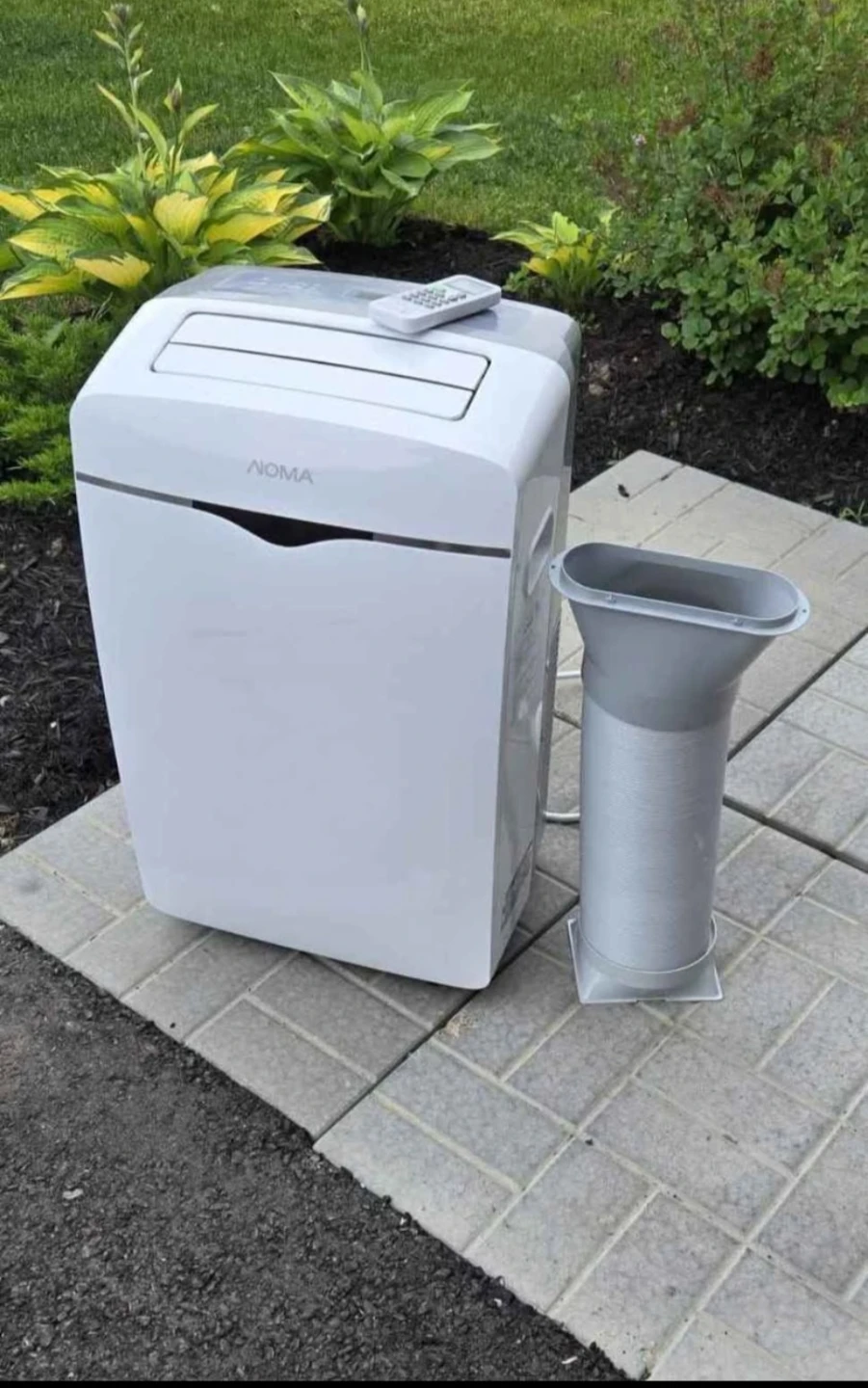 (I have 2) 7kbtu. Noma Portable Air Conditioners.  Like New.