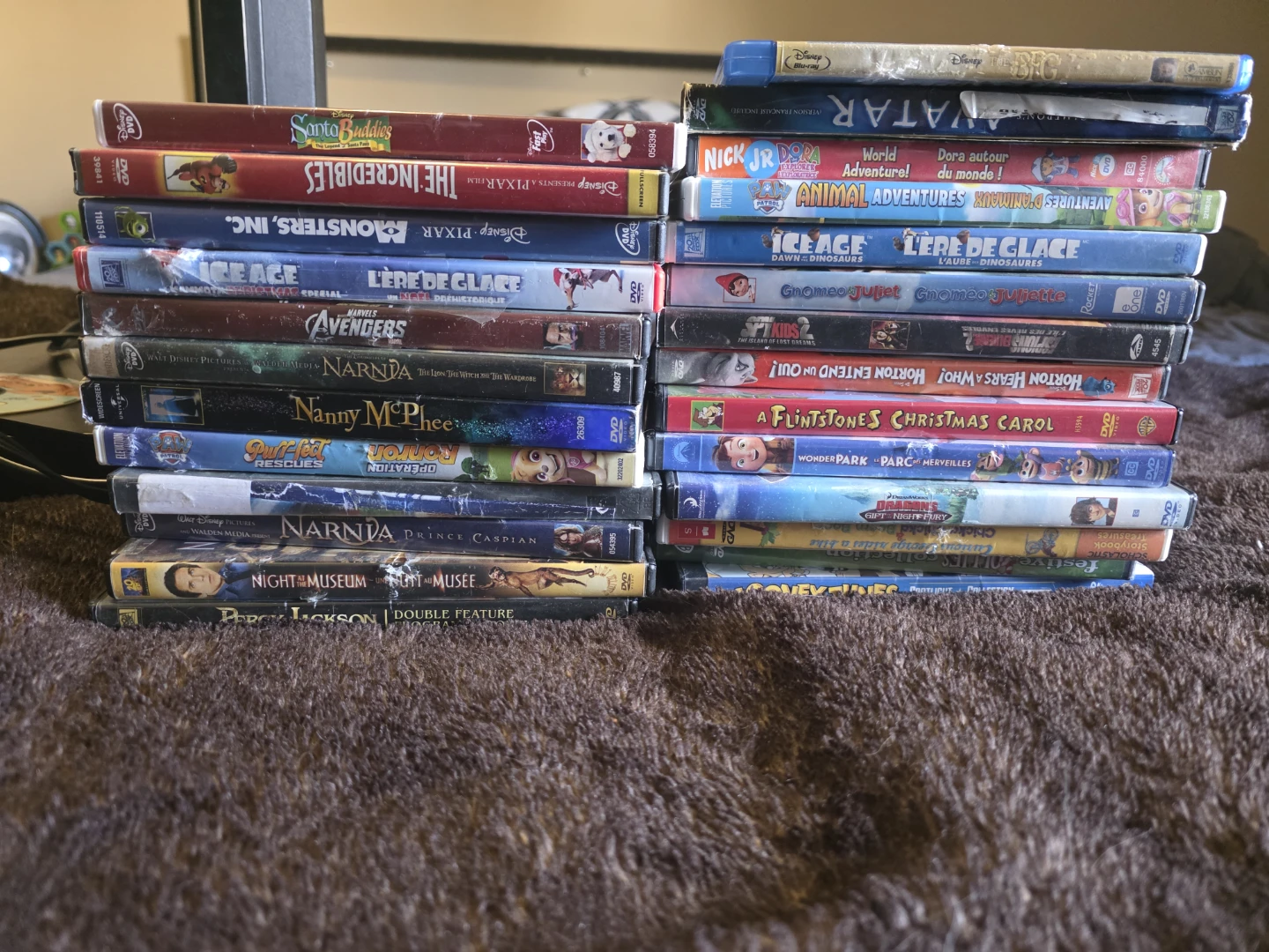 Tv + dvds + dvd player - photo 2