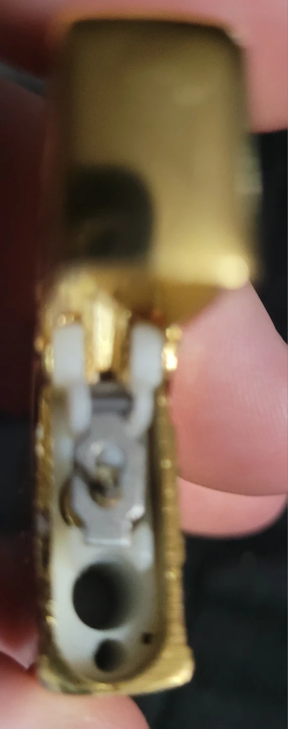 Credit Suisse 10 oz Gold Bar Lighter - photo 5