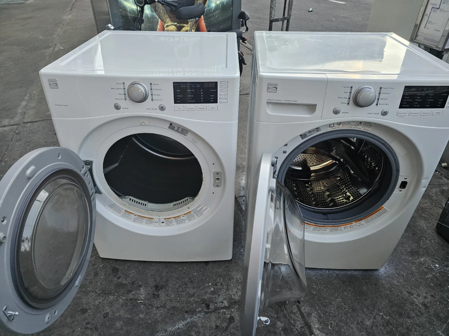 Kenmore washer and dryer set - photo 2