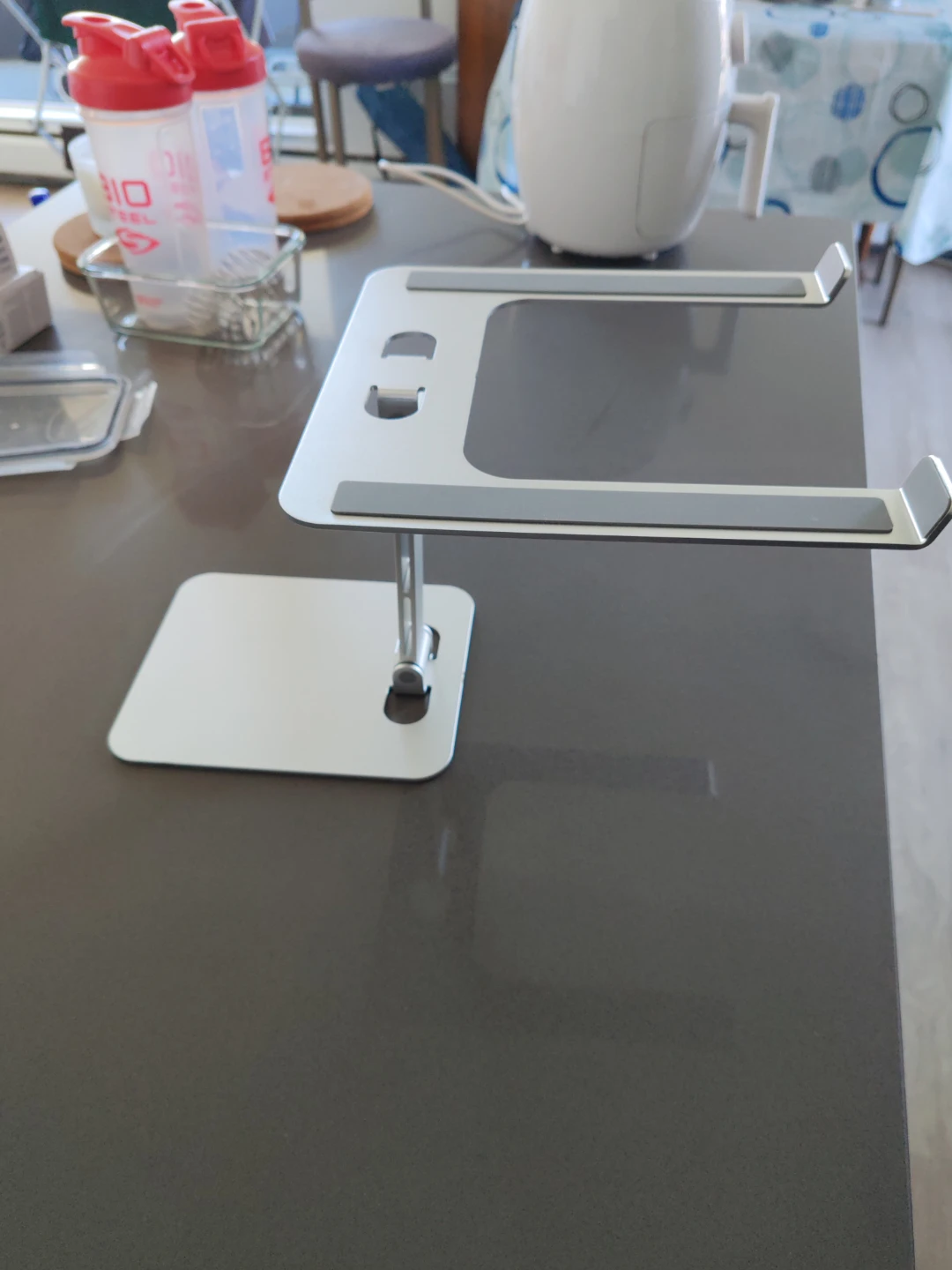 Adjustable Laptop Stand - photo 5