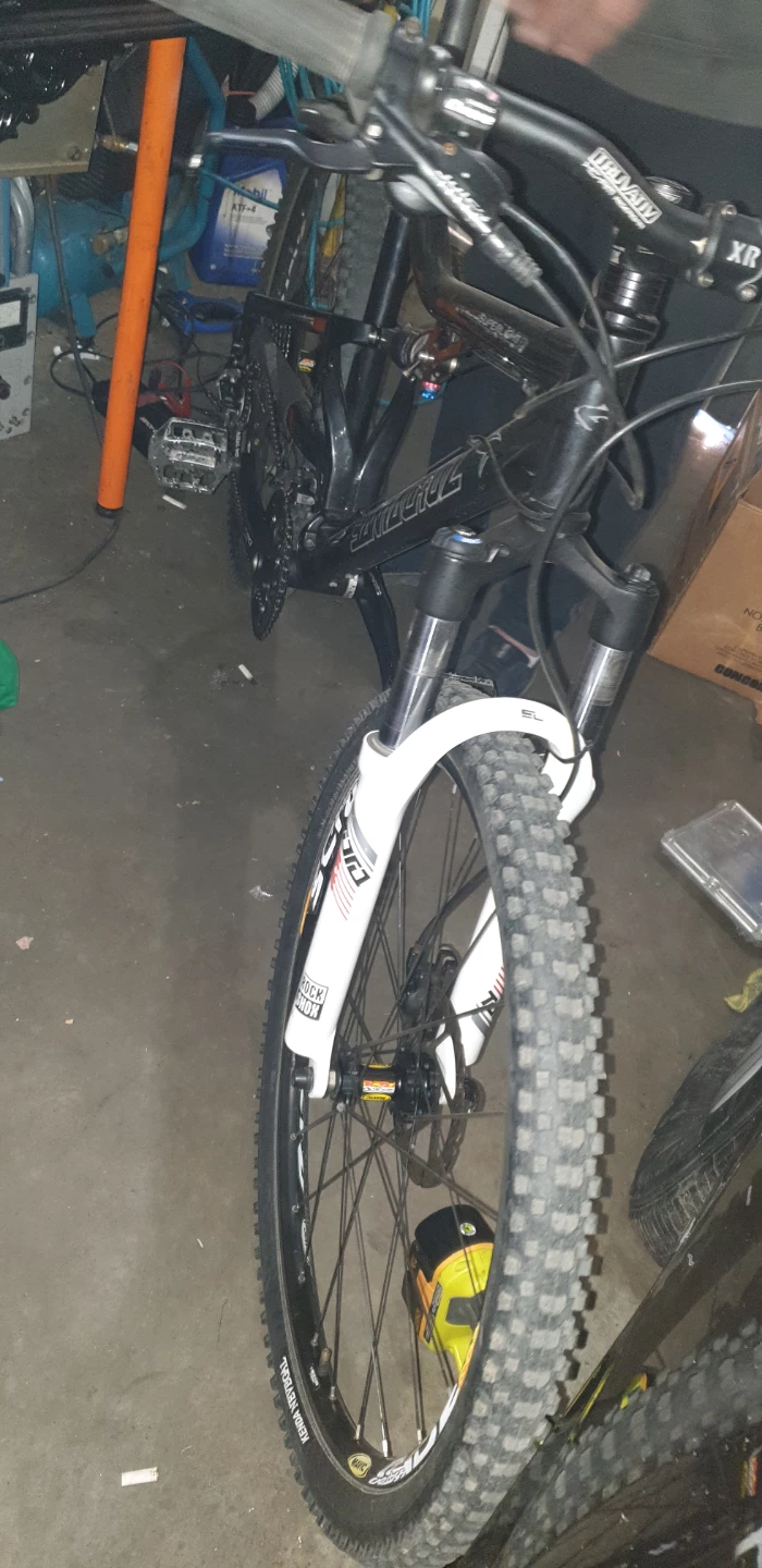 Santa Cruz Superlight Mountain Bike
