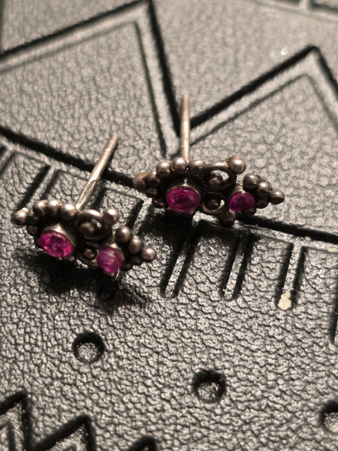 Vintage Earrings - photo 3