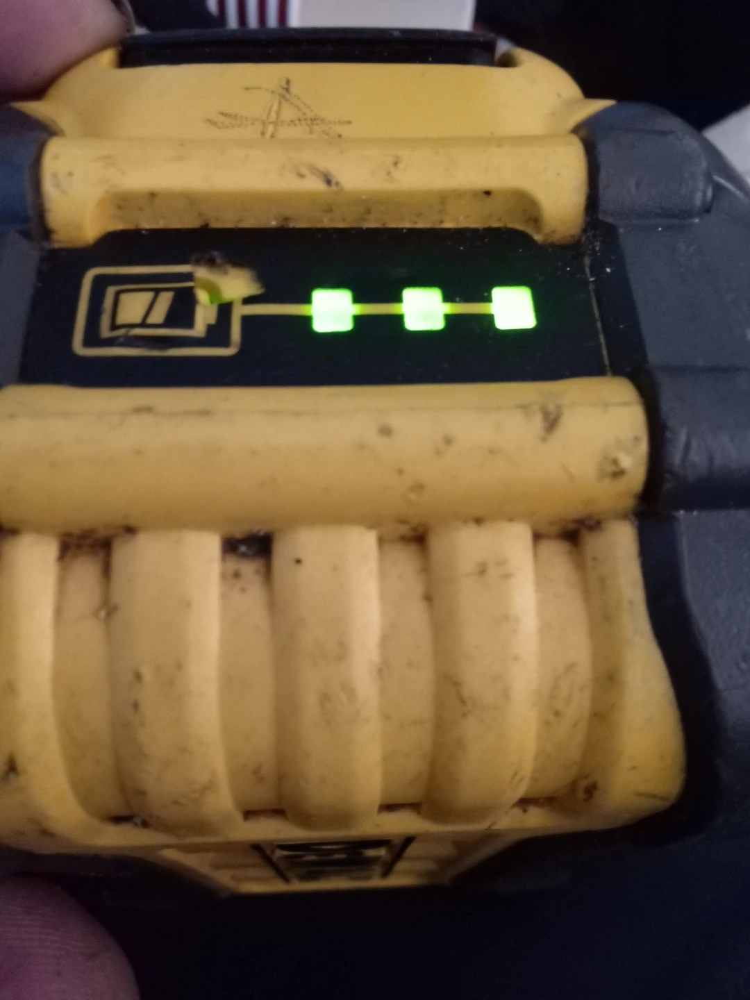 DEWALT FLEXVOLT 9.0 Ah Lithium Ion Battery - photo 2