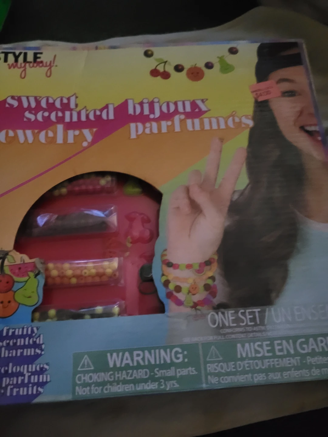 Style My Way! Sweet Scented Jewelry Making Kit
