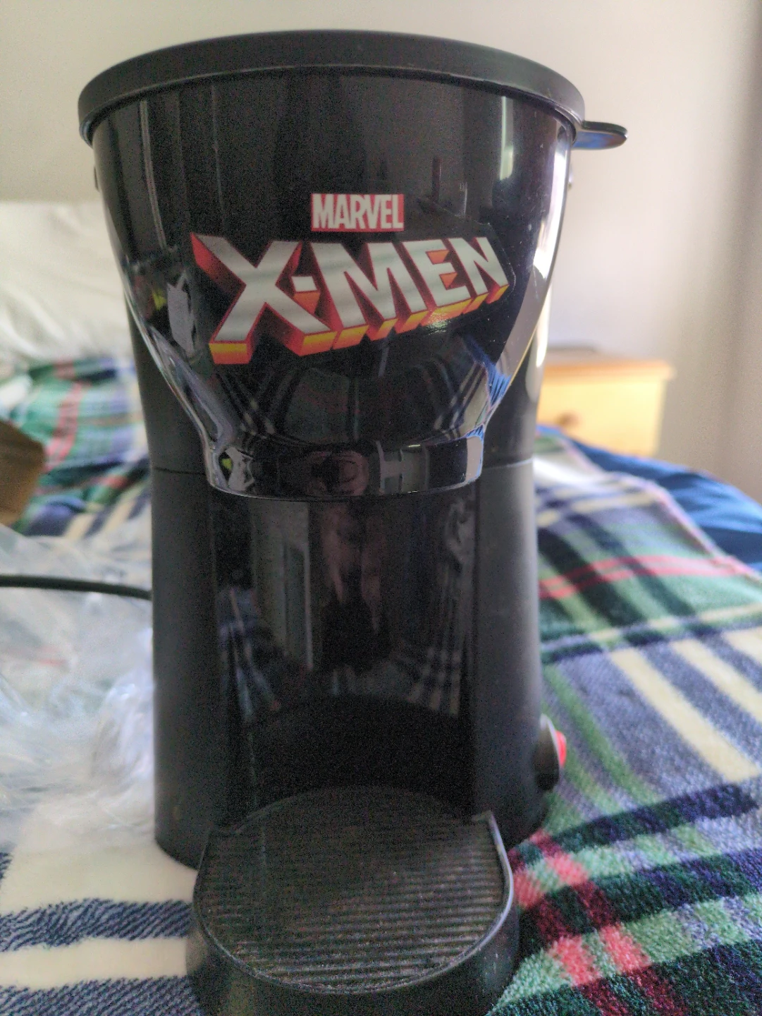 Marvel X-Men 1-Cup Coffee Maker with Ceramic Mug