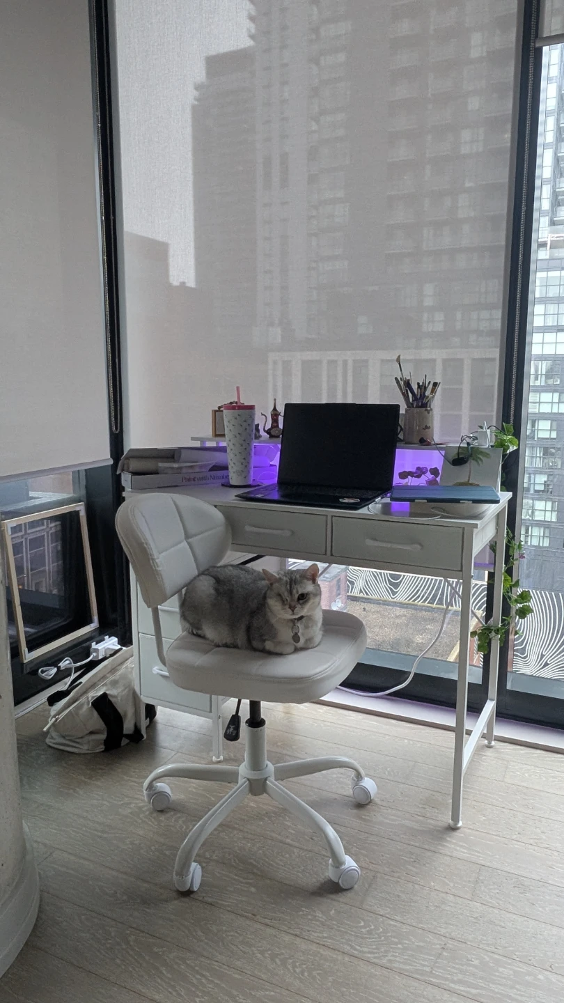 White LED desk and chair - photo 5