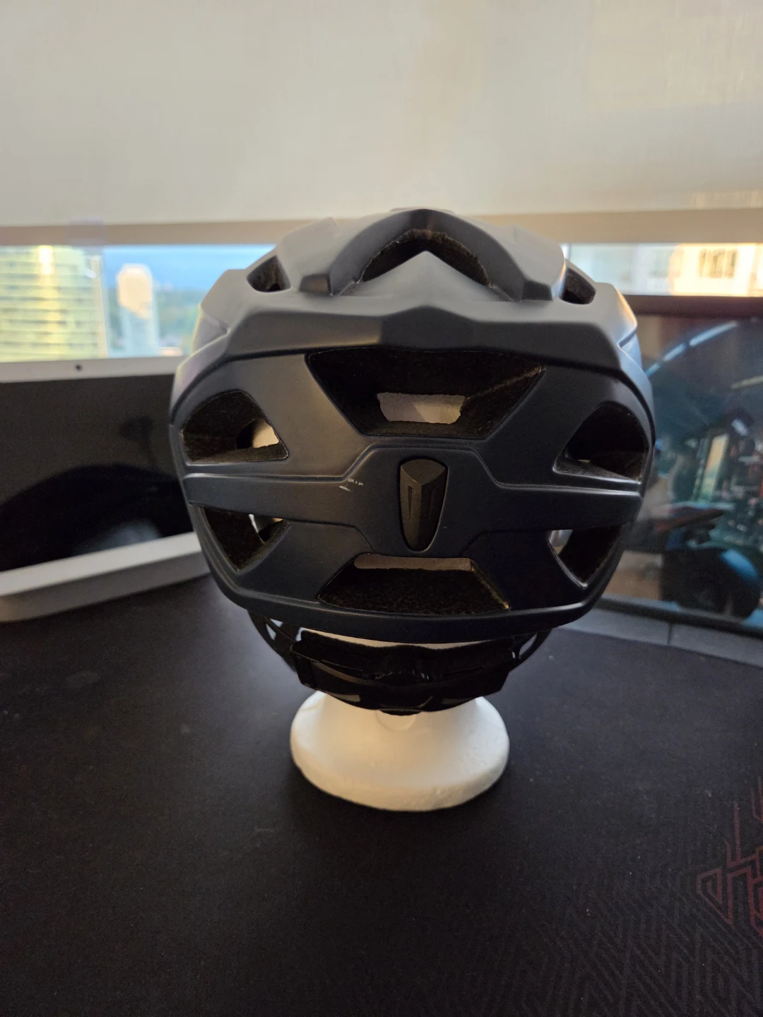 Diamondback Bike Helmet - photo 4