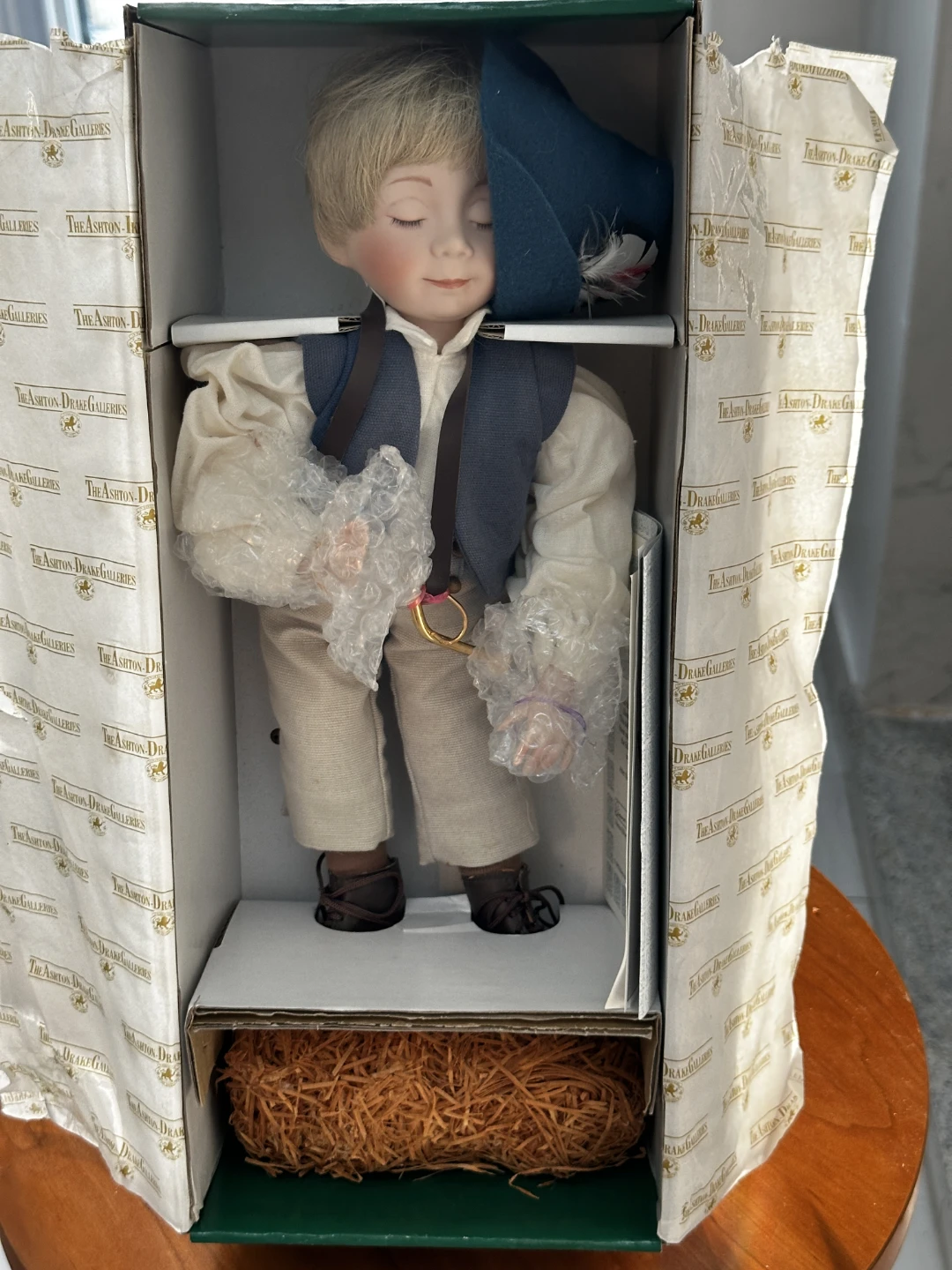The Ashton-Drake Galleries "Little Boy Blue" Porcelain Doll - photo 4