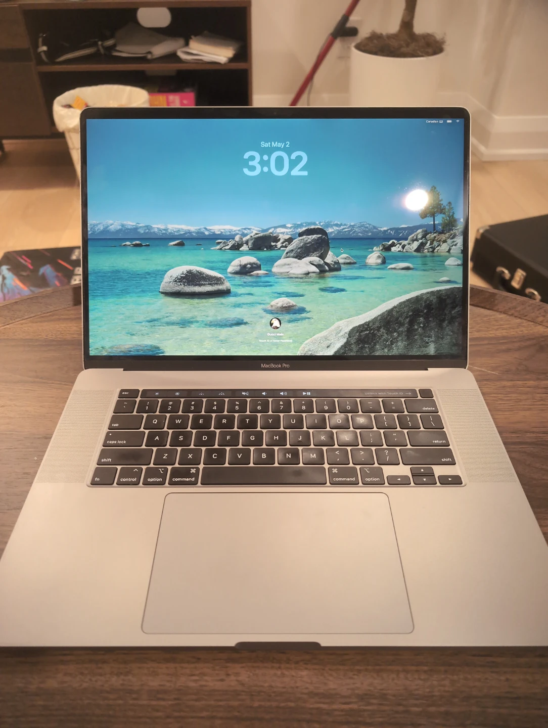 Apple MacBook Pro 16-inch (2019)