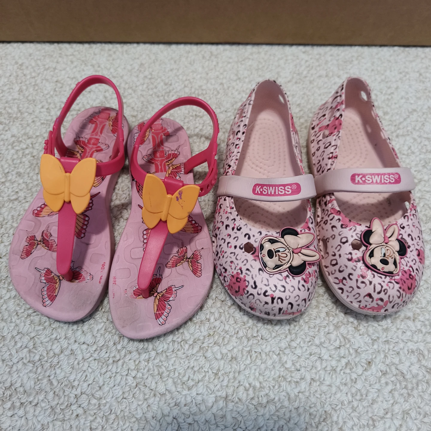 Minnie Mouse Mary Jane Shoes -SIZE US 10-11