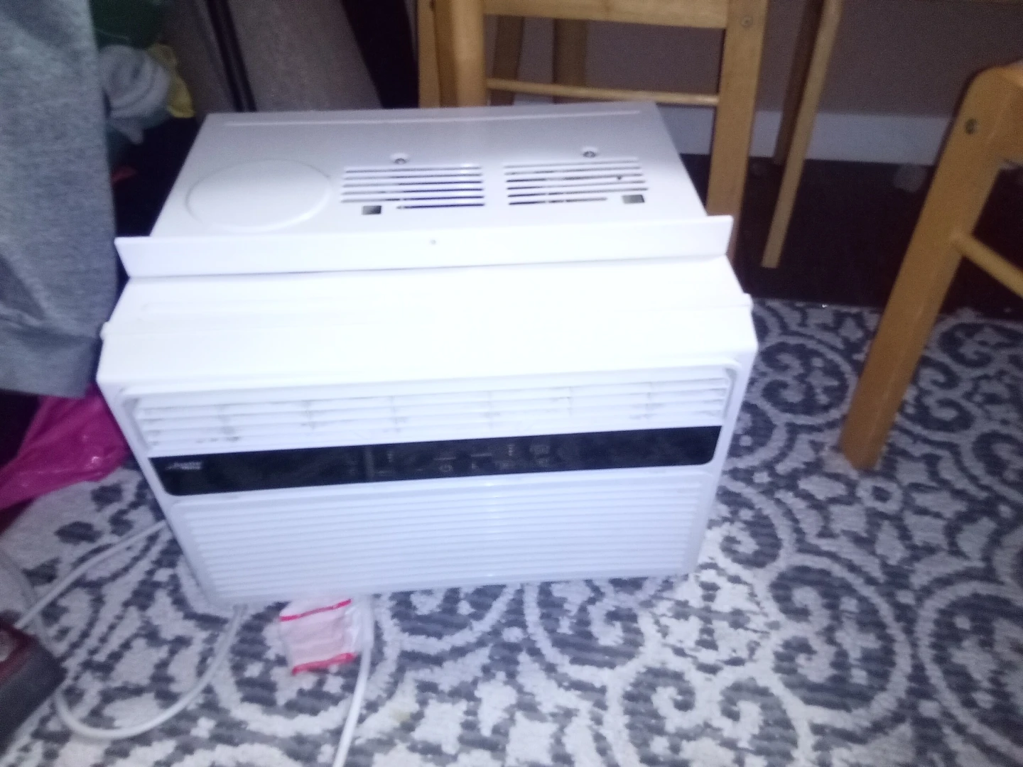 Arctic King Window Air Conditioner - photo 4