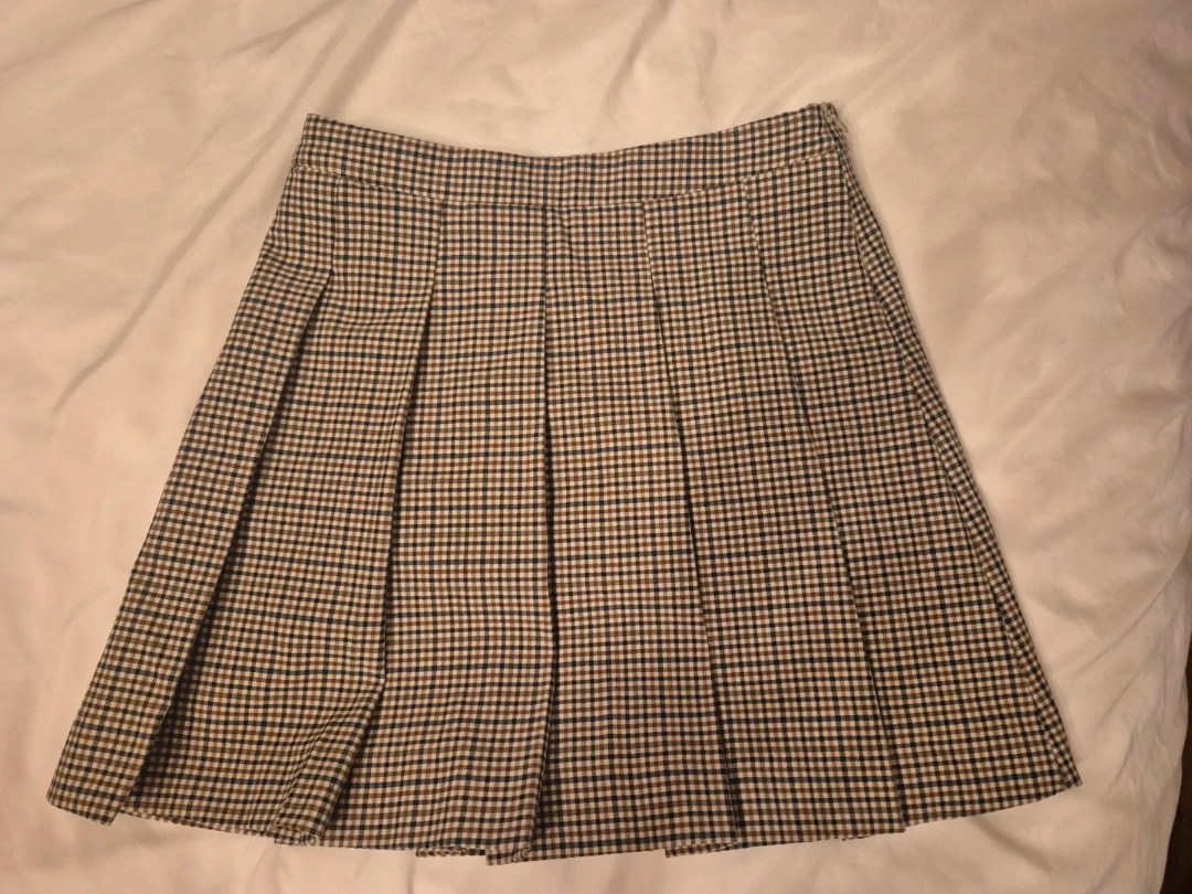 Zara kids, Plaid Pleated Skirt Size 11-12 yrs, worn once