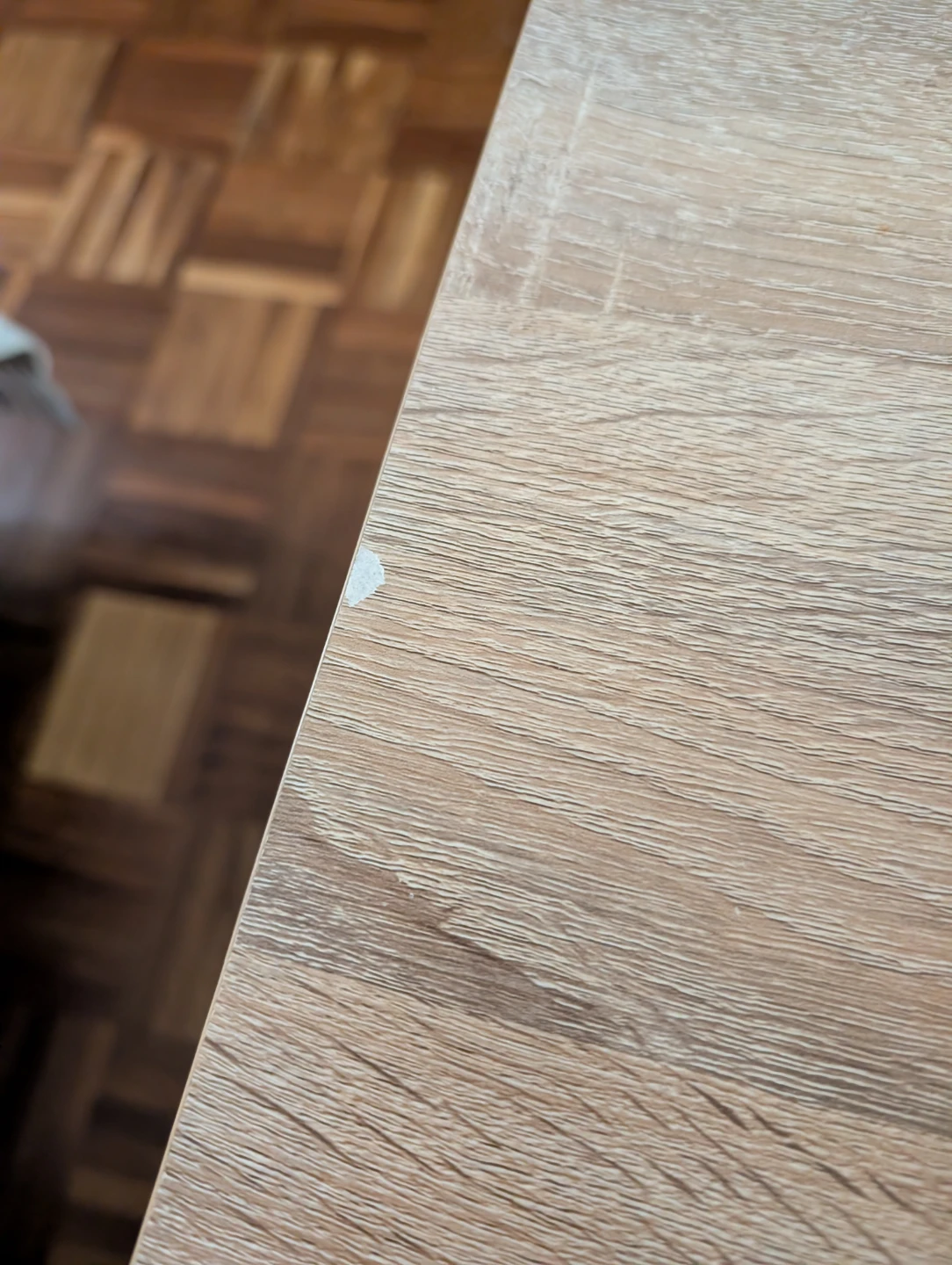 Lift Top Coffee Table - Faux Wood Finish - photo 2