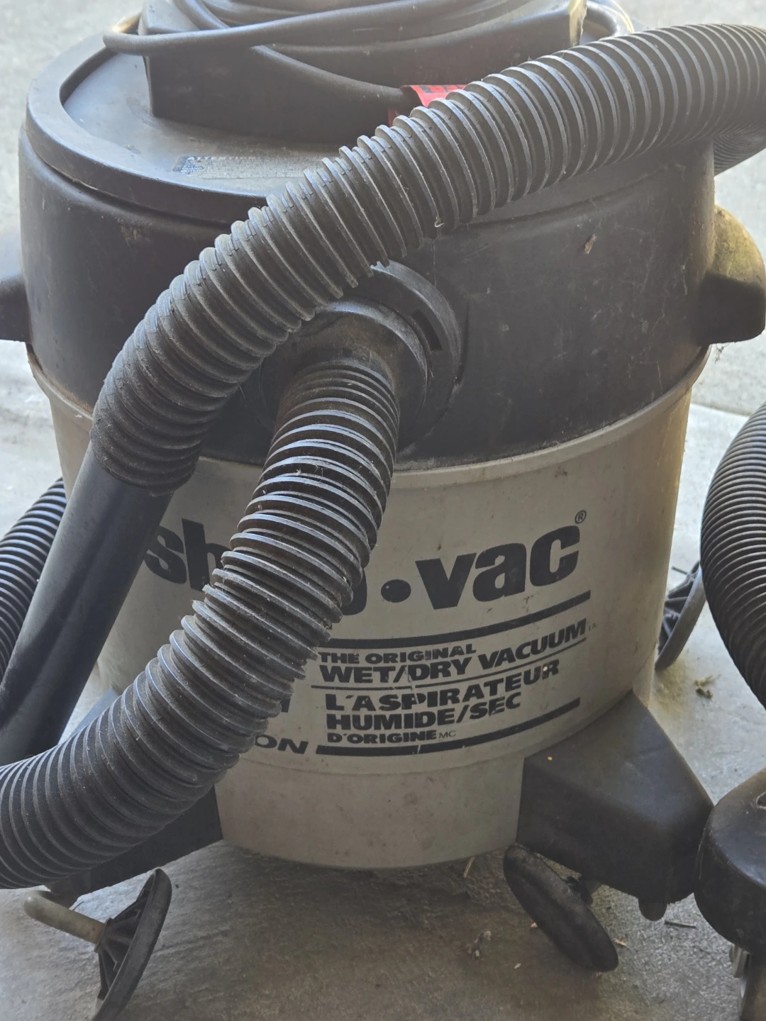 DeWalt Wet/Dry Vacuum with Accessories - photo 5