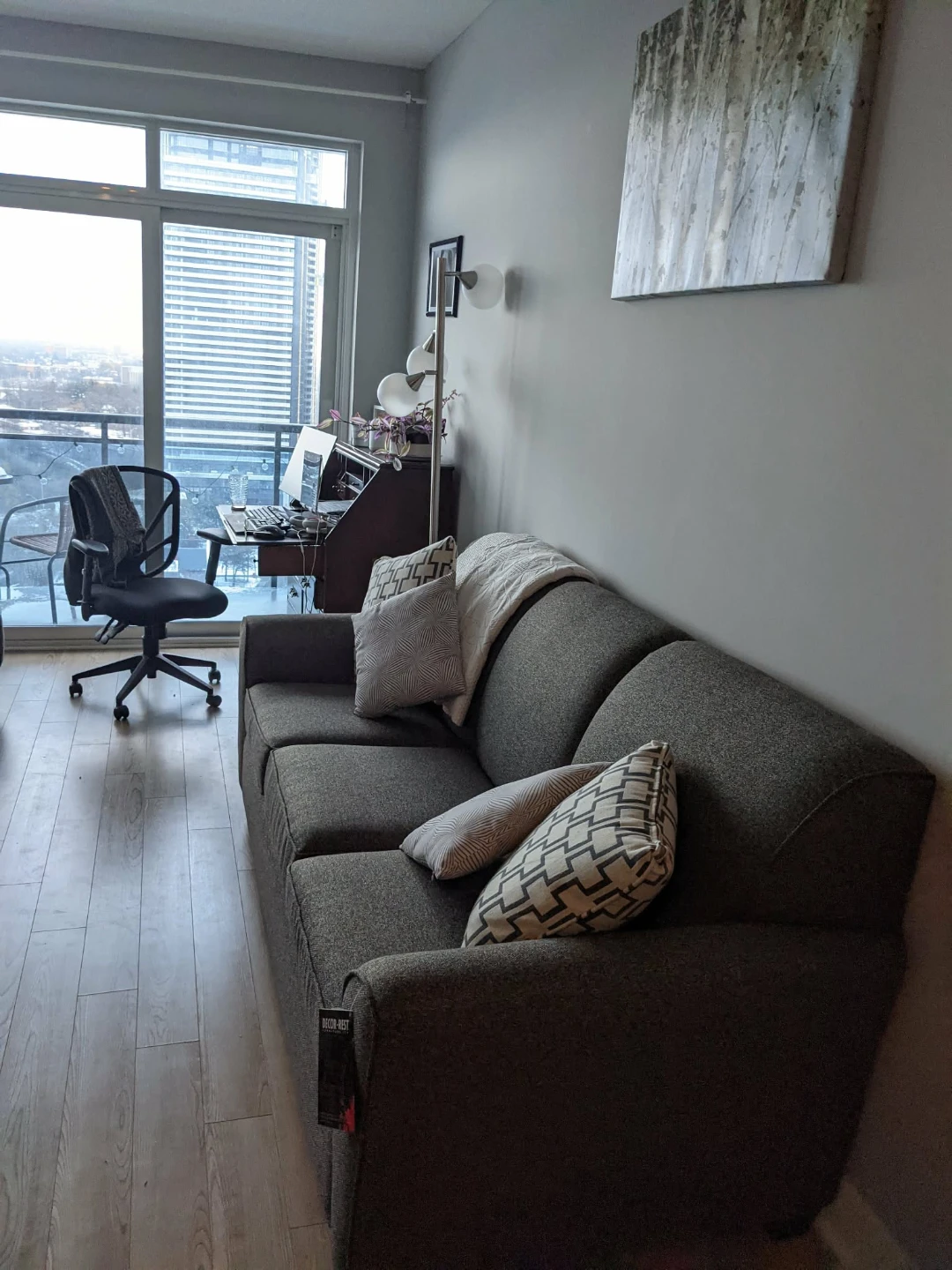 Grey Leons Sofa Bed / Pull-out Couch