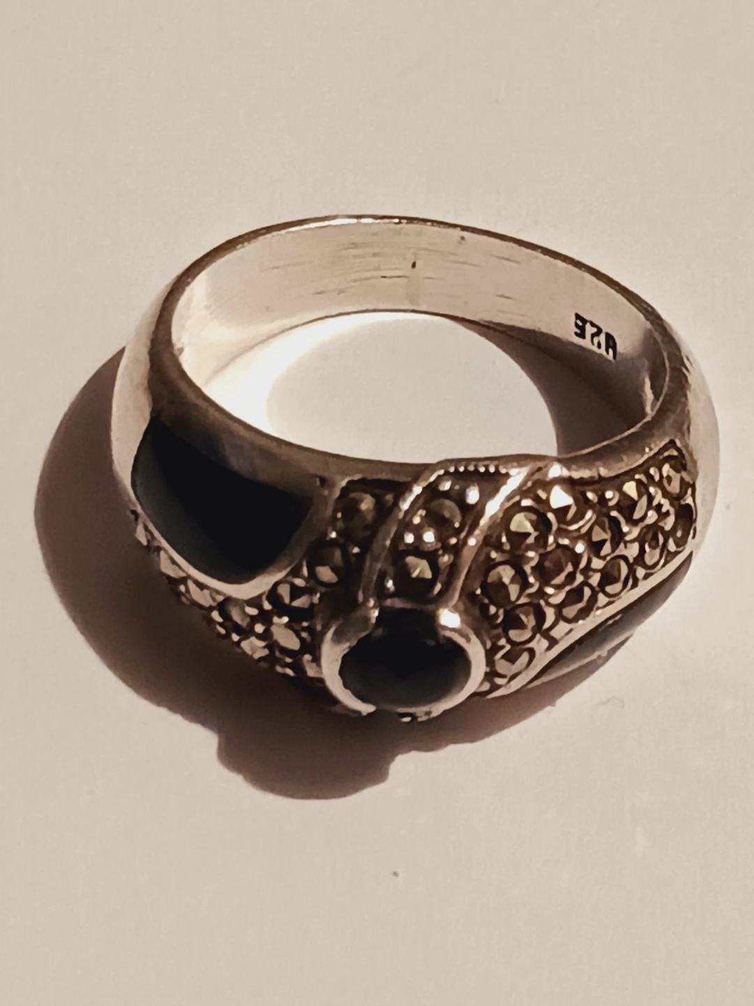 Sterling Silver 925 Marcasite Black Onyx Stone Ring. 7.