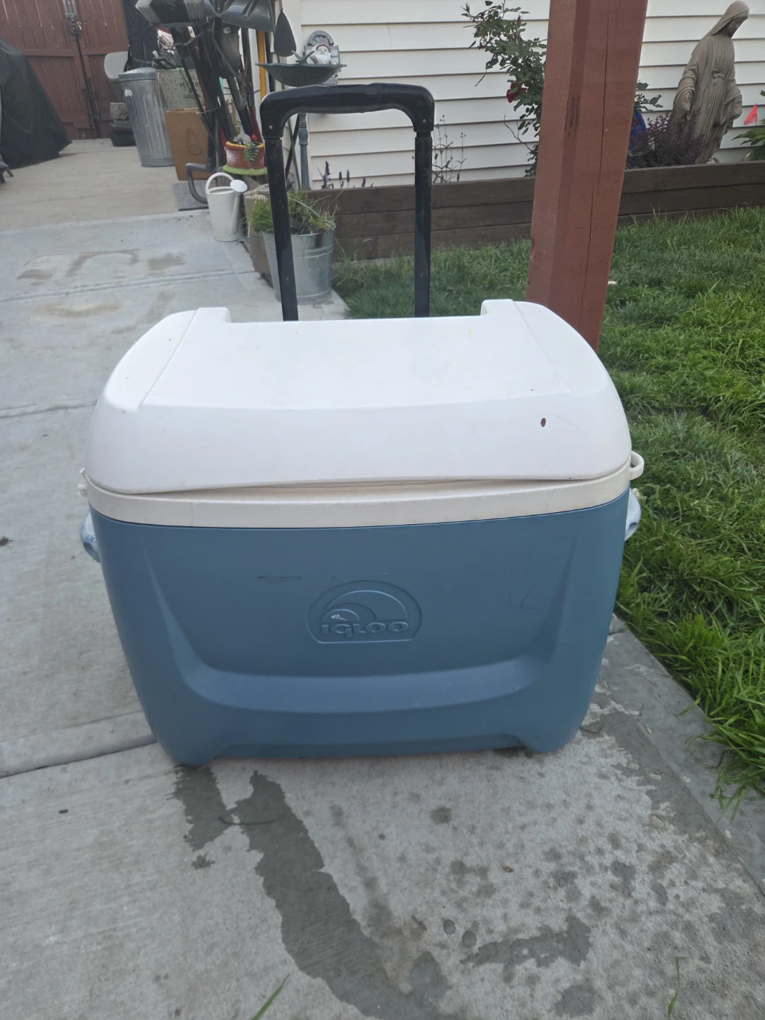Igloo Rolling Cooler - photo 2