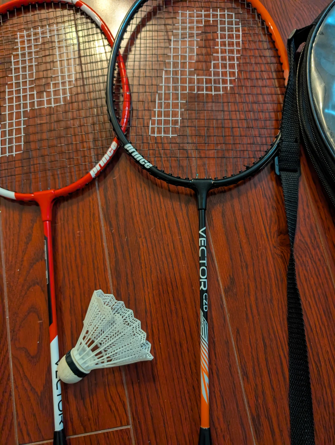 Prince Badminton Rackets with Case - photo 2