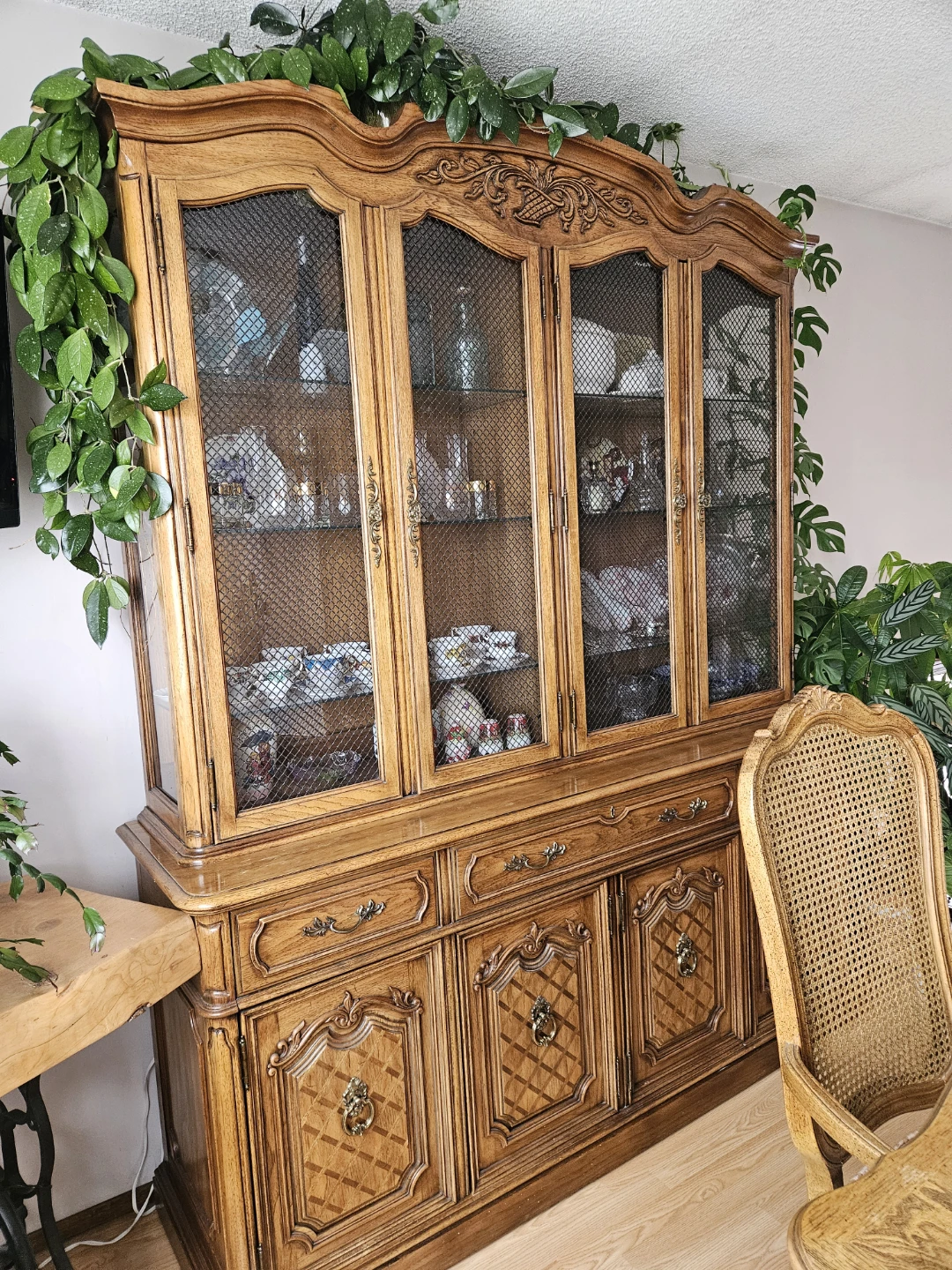 Vintage Thomasville 1980 Diningroom set - photo 3