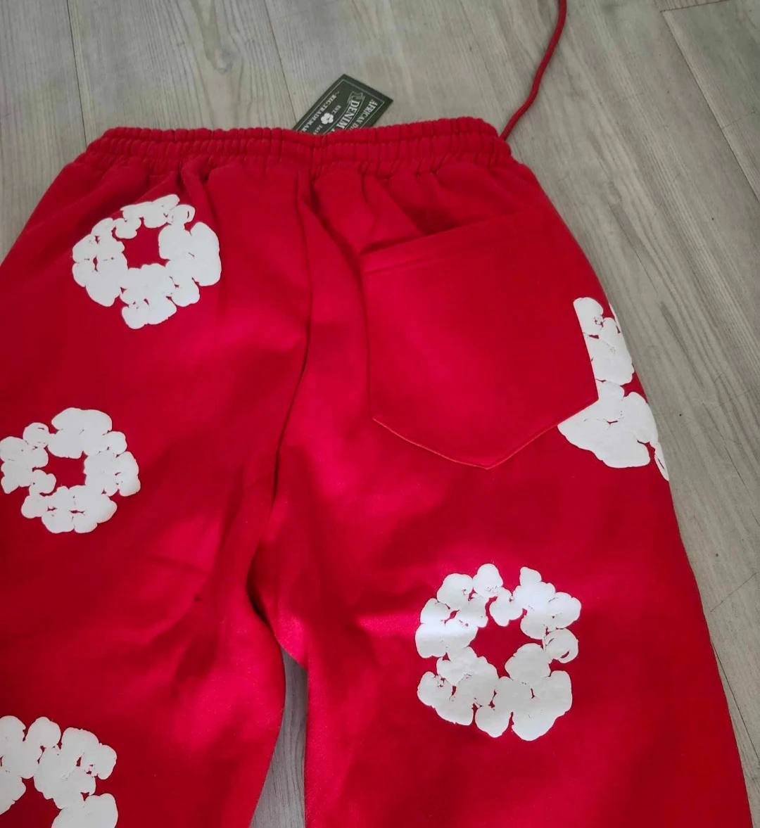 Denim Tears Red Hoodie & Pants Set - photo 4