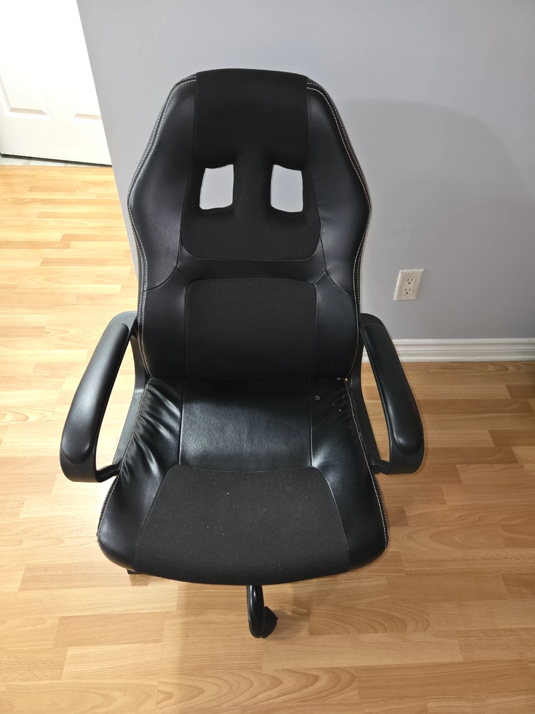 Black Gaming Chair - photo 4