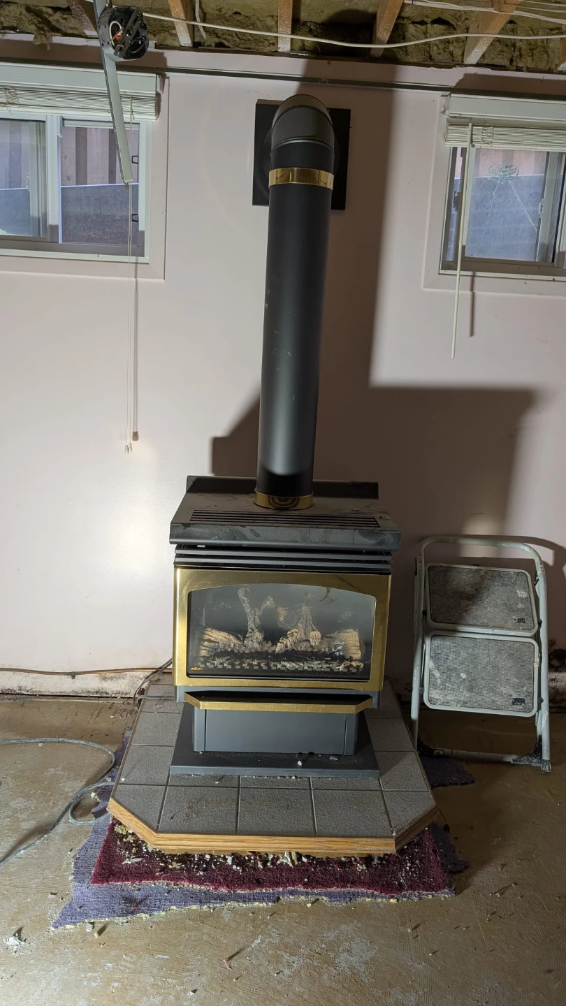 Majestic Gas Fireplace with Gold Trim - photo 3