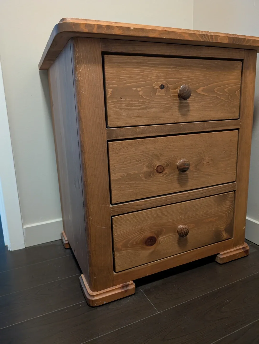 Wooden 3-Drawer Nightstand - photo 3