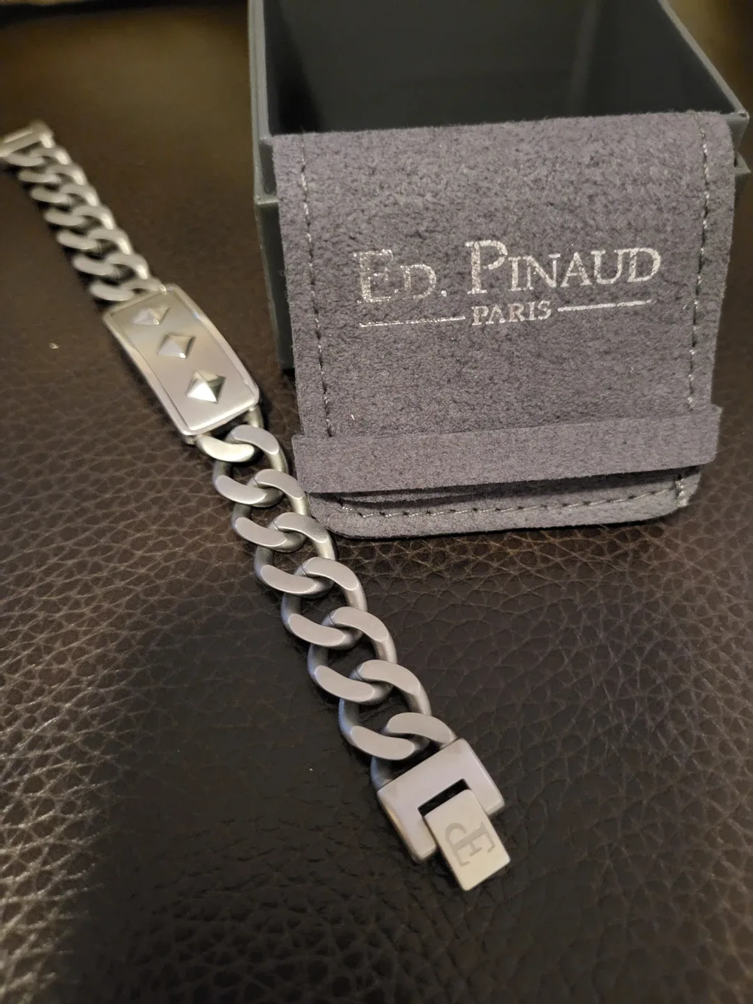 ED. PINAUD PARIS Silver Tone Bracelet with Studs - photo 2