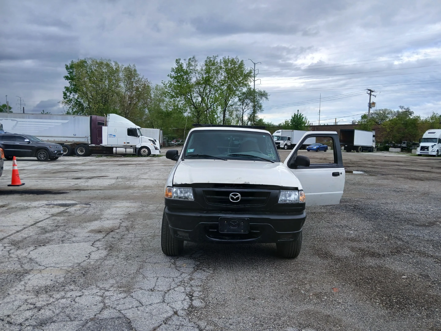 White Mazda B-Series Pickup Truck - 168,896 Miles - photo 4