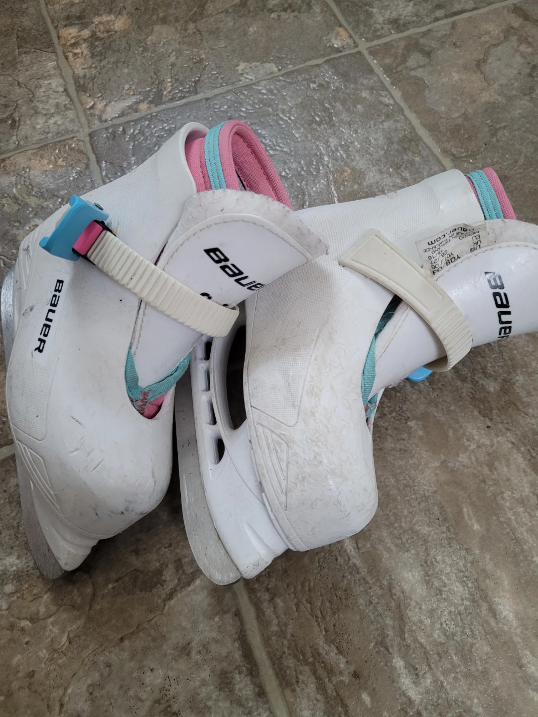 Bauer Youth Ice Skates Y08/09