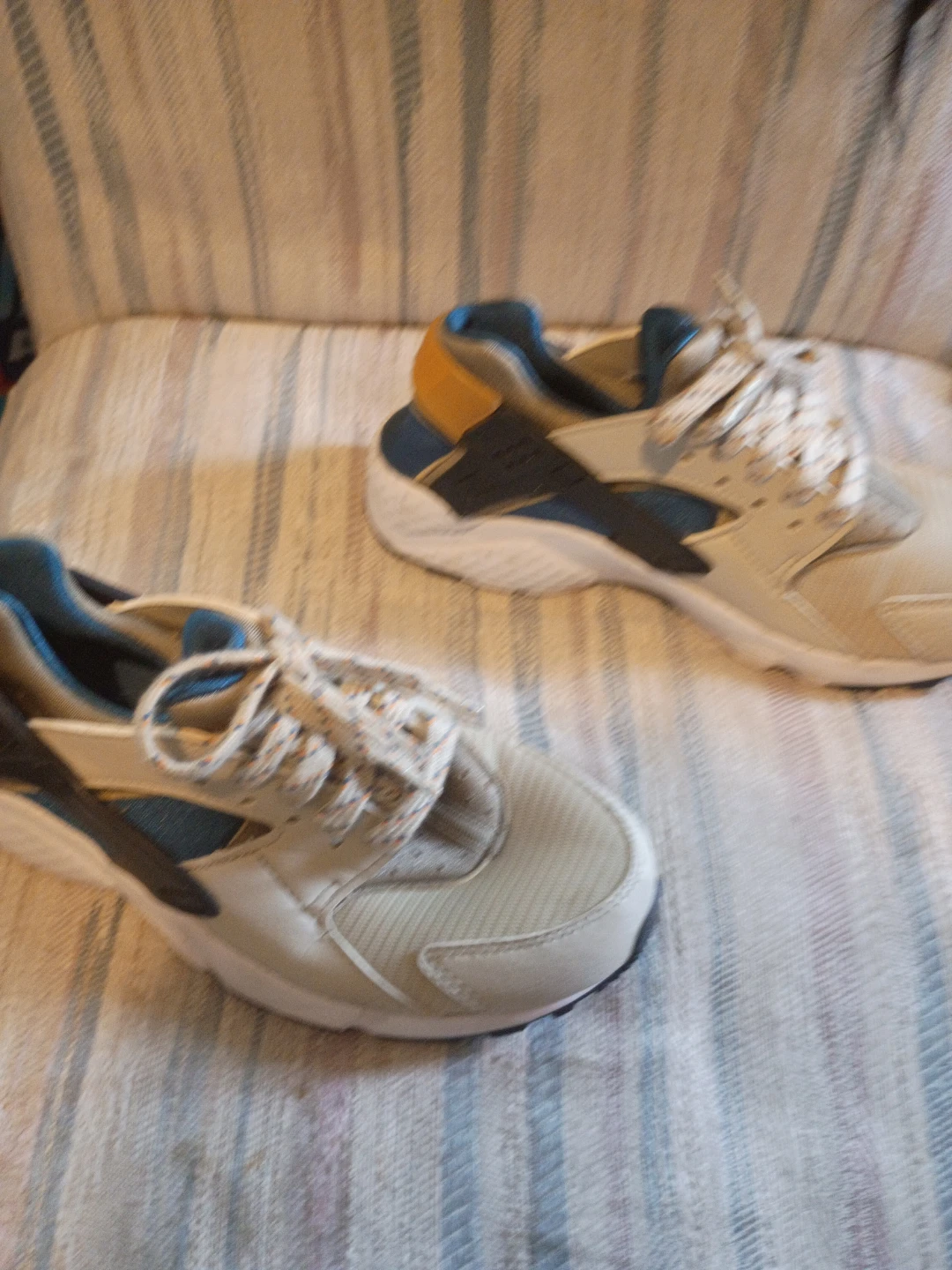 Nike Air Huarache Sneakers - photo 2