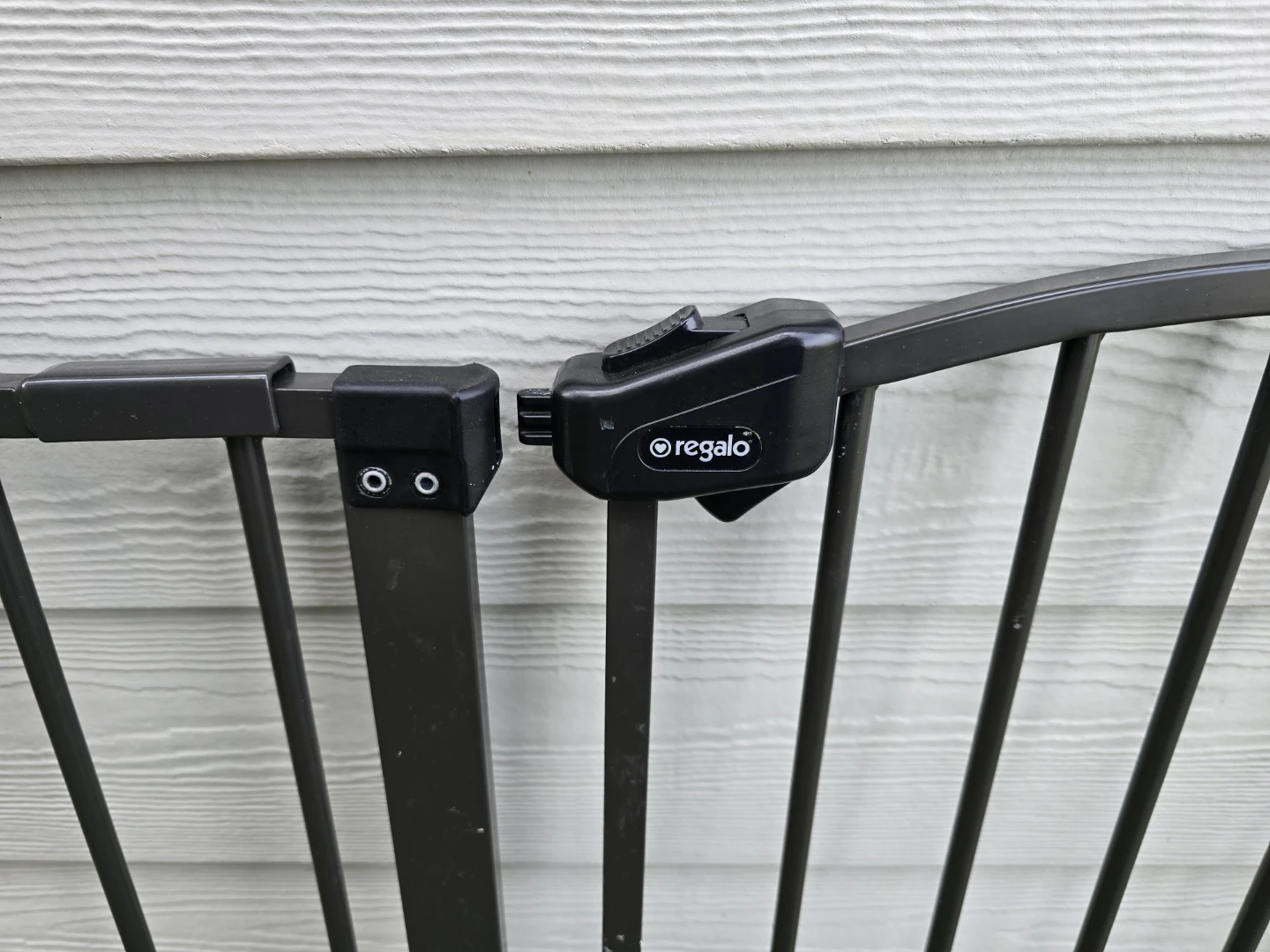 Regalo Black Metal Baby Gate - photo 2