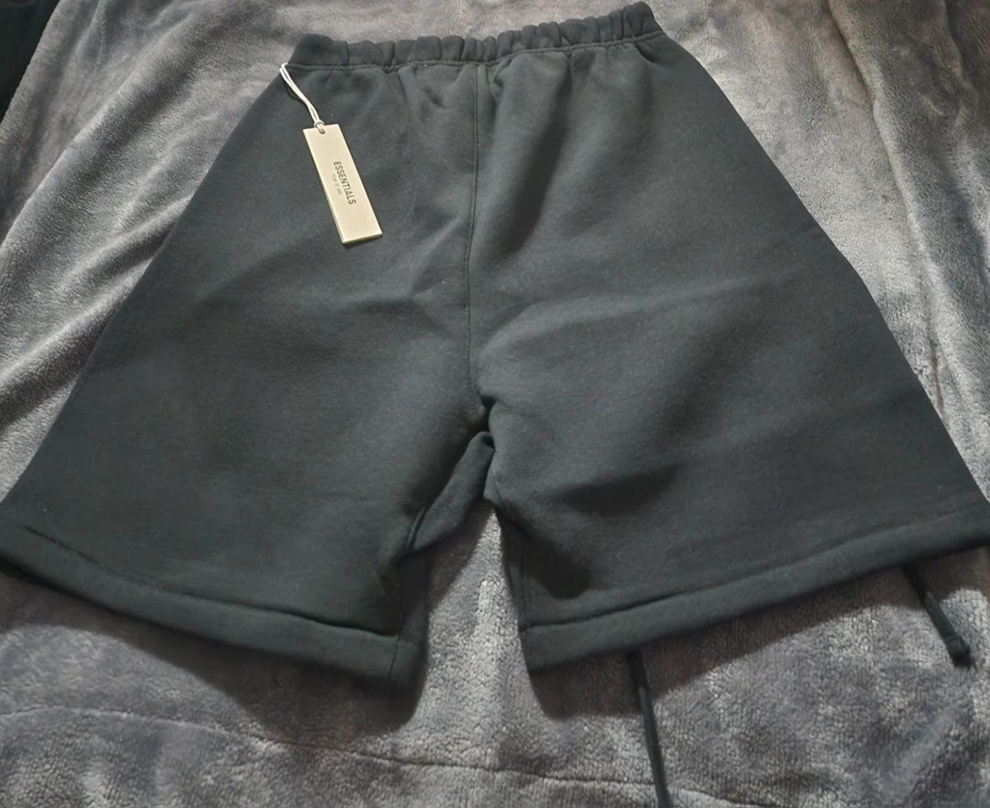Fear of God Essentials Sweat Shorts Black - photo 4