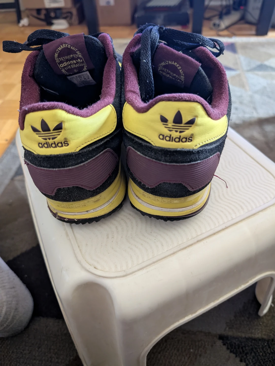Adidas size 11s - photo 3