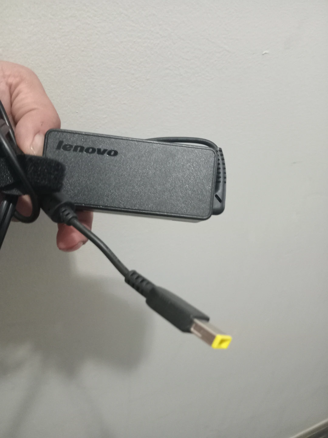 2 Lenonov 65w power adaptor supply - photo 5