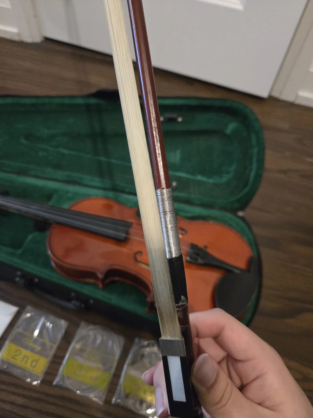 Violin with Case and Accessories - photo 3