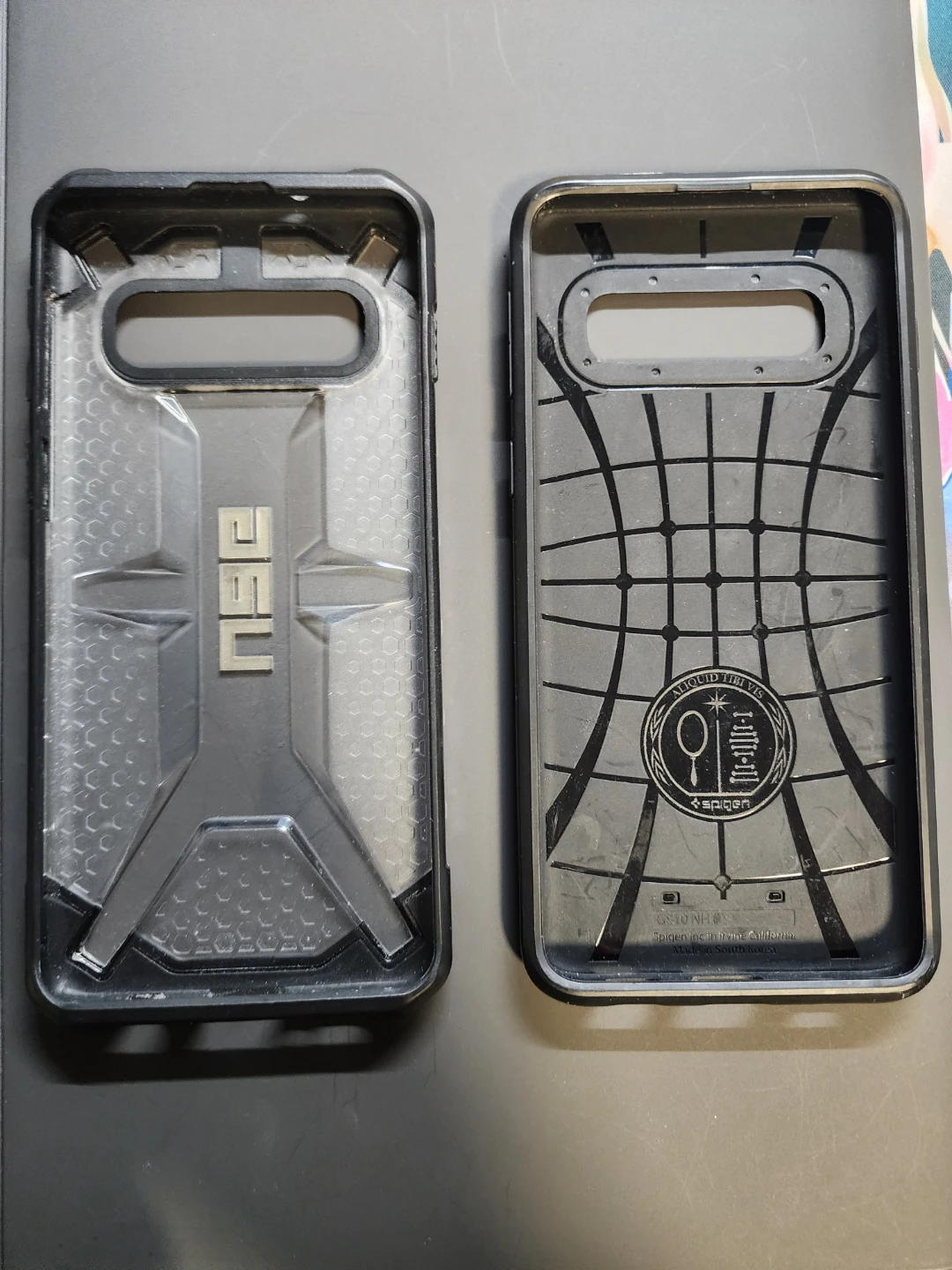 UAG and Spigen Samsung S10 Phone Cases - photo 2