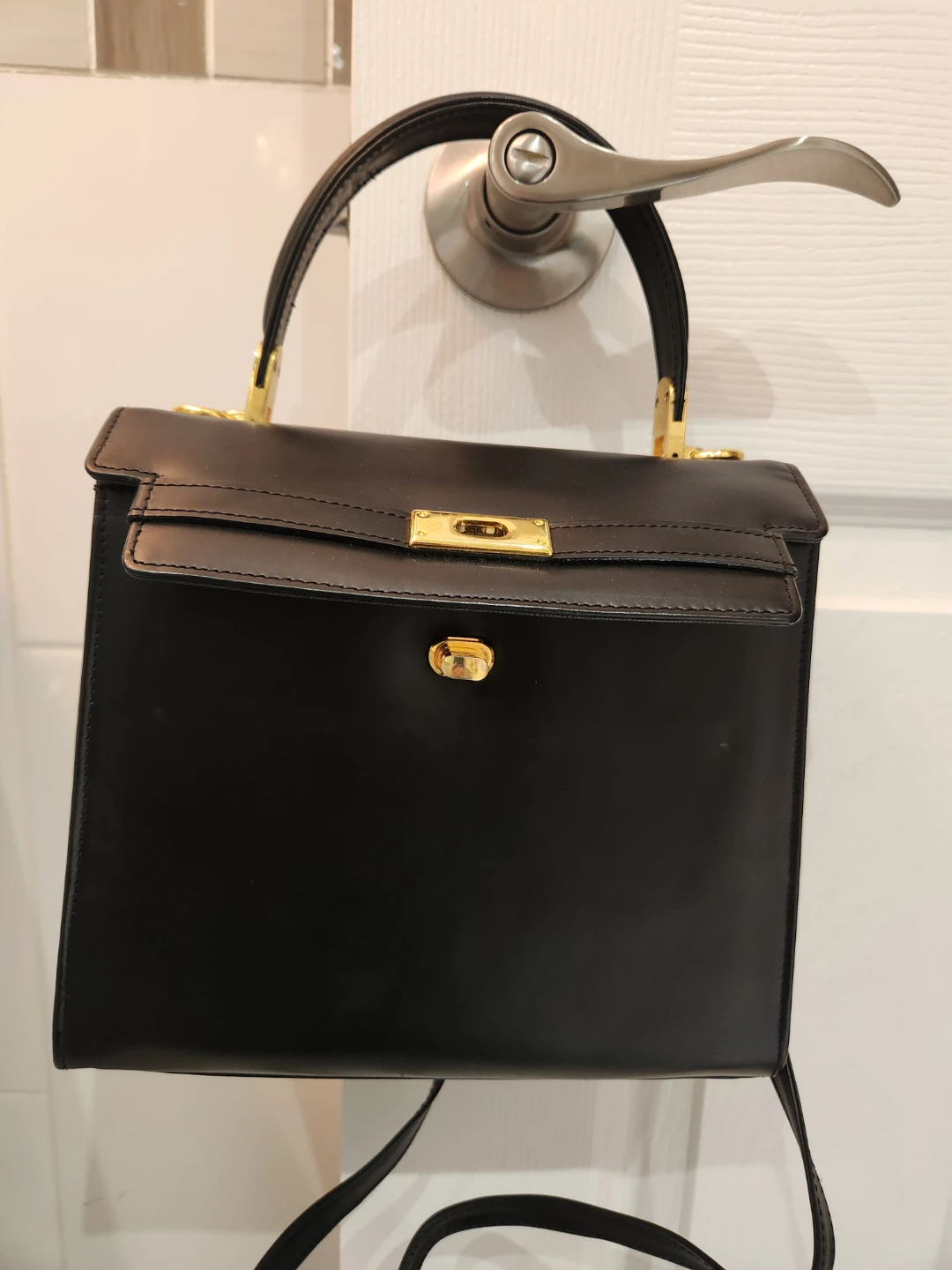 Korea Premium Navy Leather Handbag - photo 3