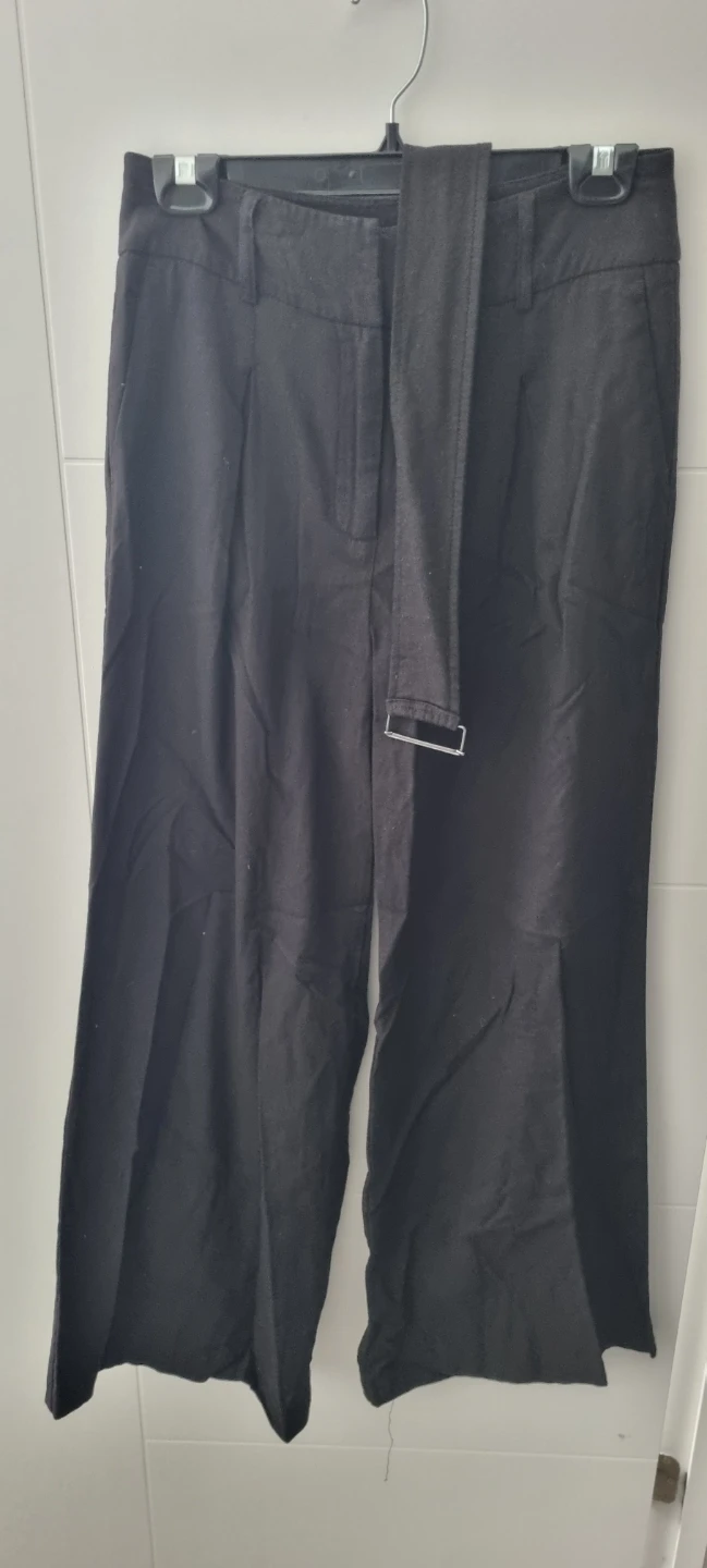 House of Harlow 1960 Black Linen Pants with Belt - Size 6