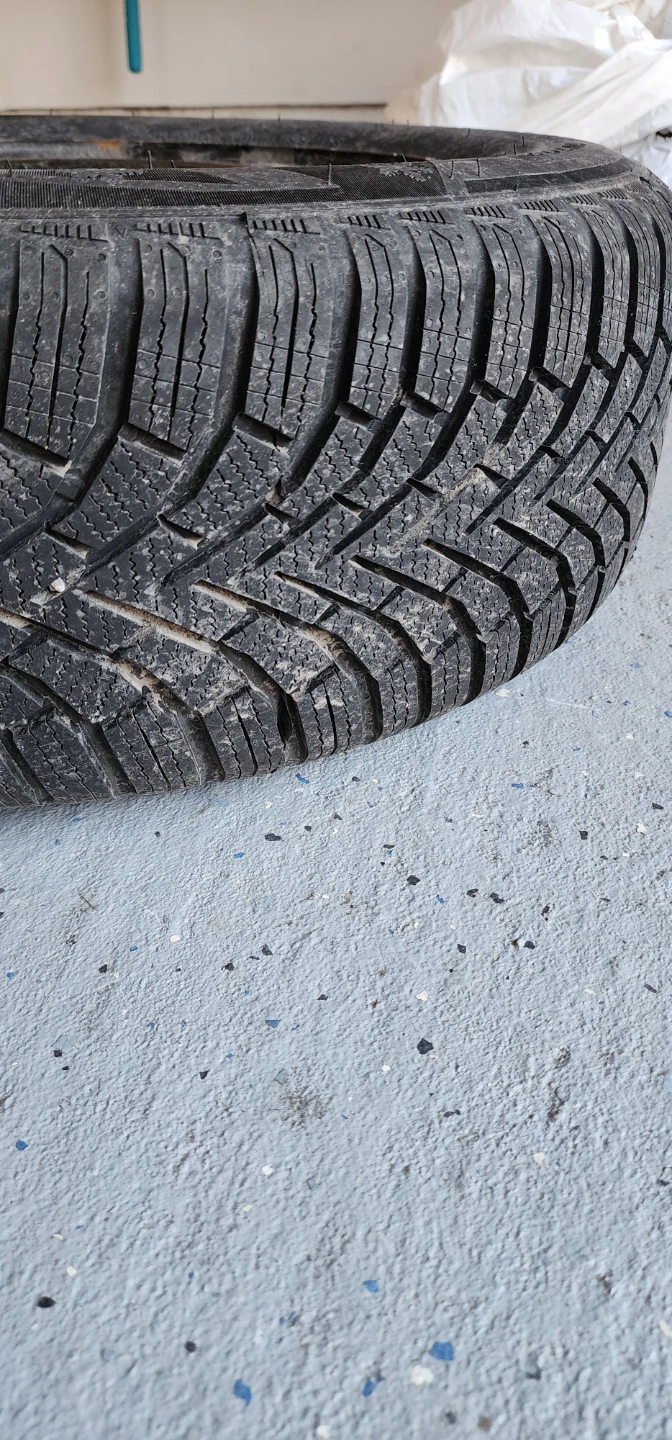 215/60 R16 95H Winter Tire on Steel Rim - photo 2