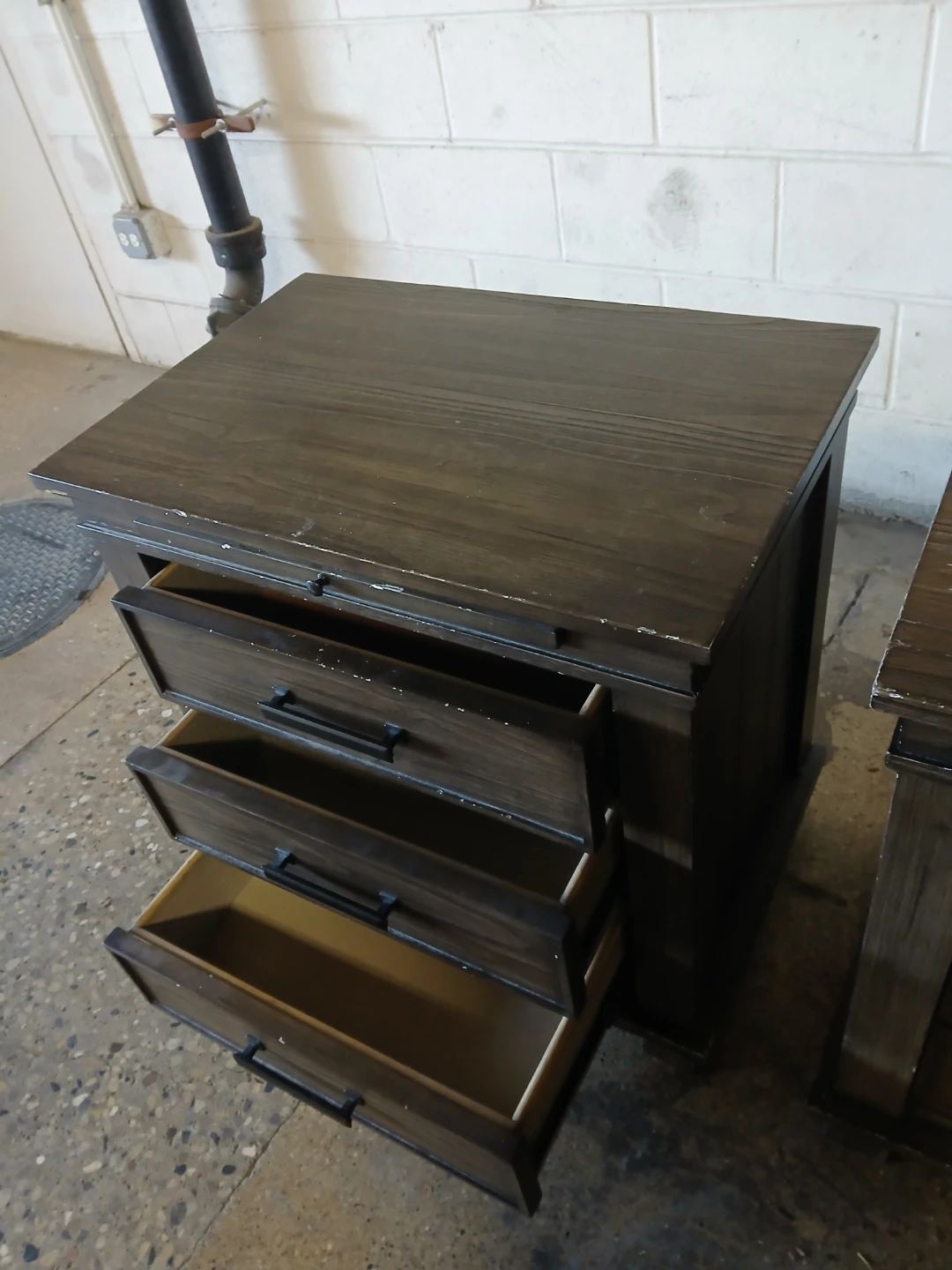 2 knight stands - photo 2