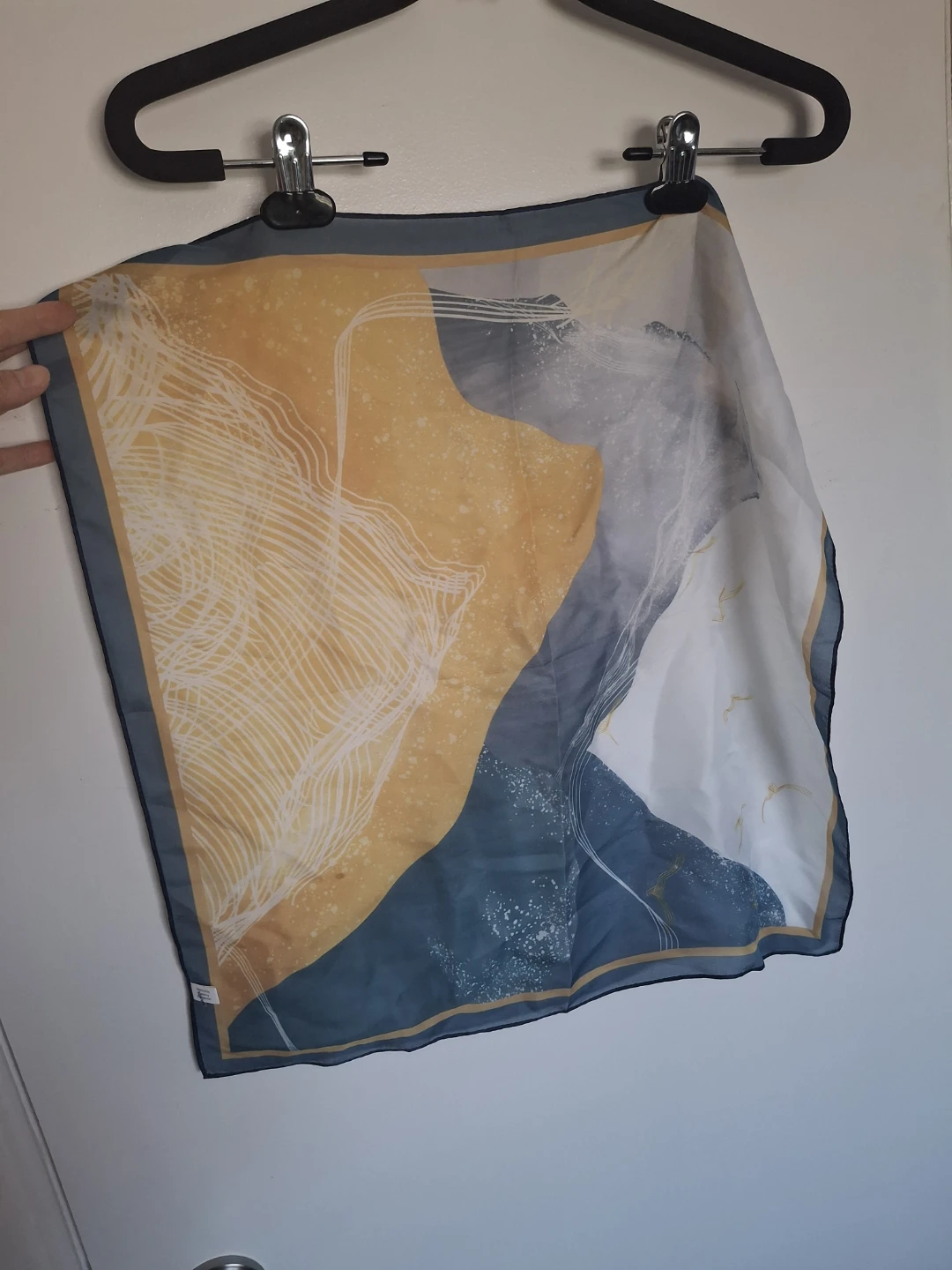 Abstract Print Silk Scarf - photo 2