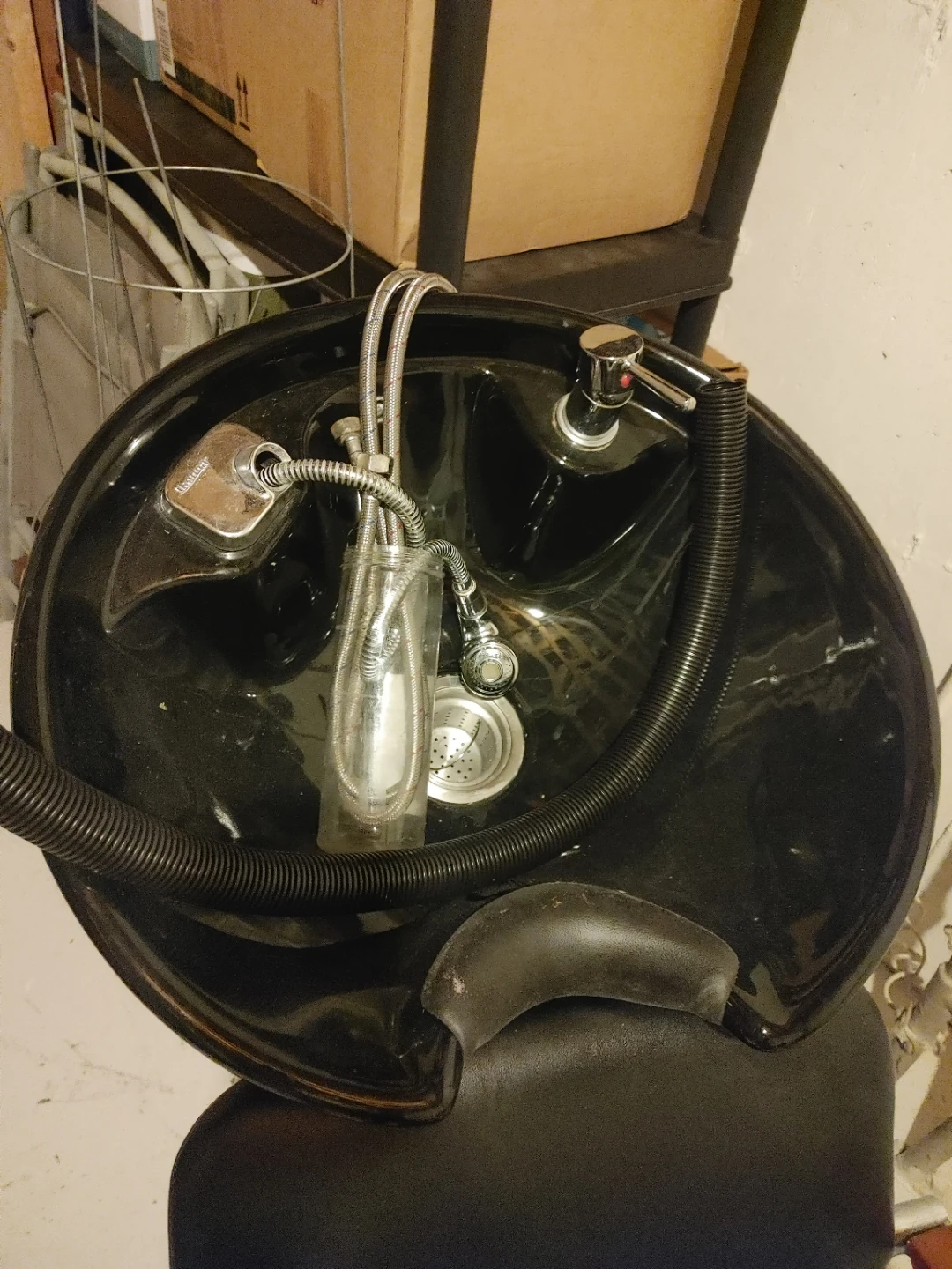 Black Shampoo Chair and Sink - photo 2