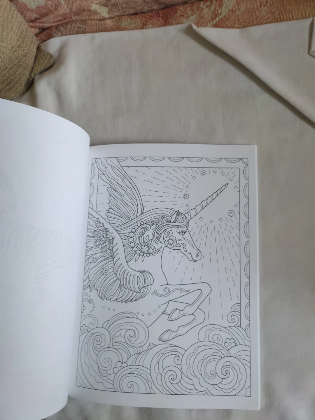 Unicorn Wonders coloring book - photo 2