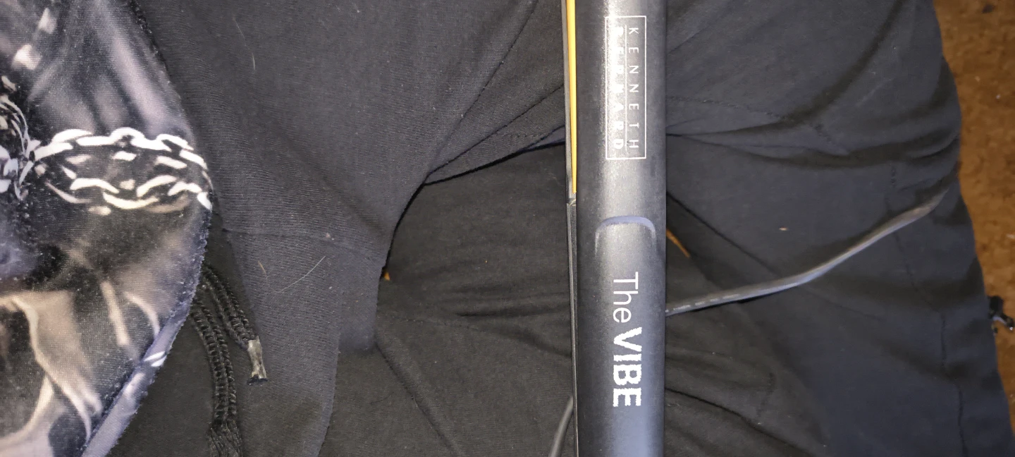 Kenneth Bernard The Vibe Flat Iron